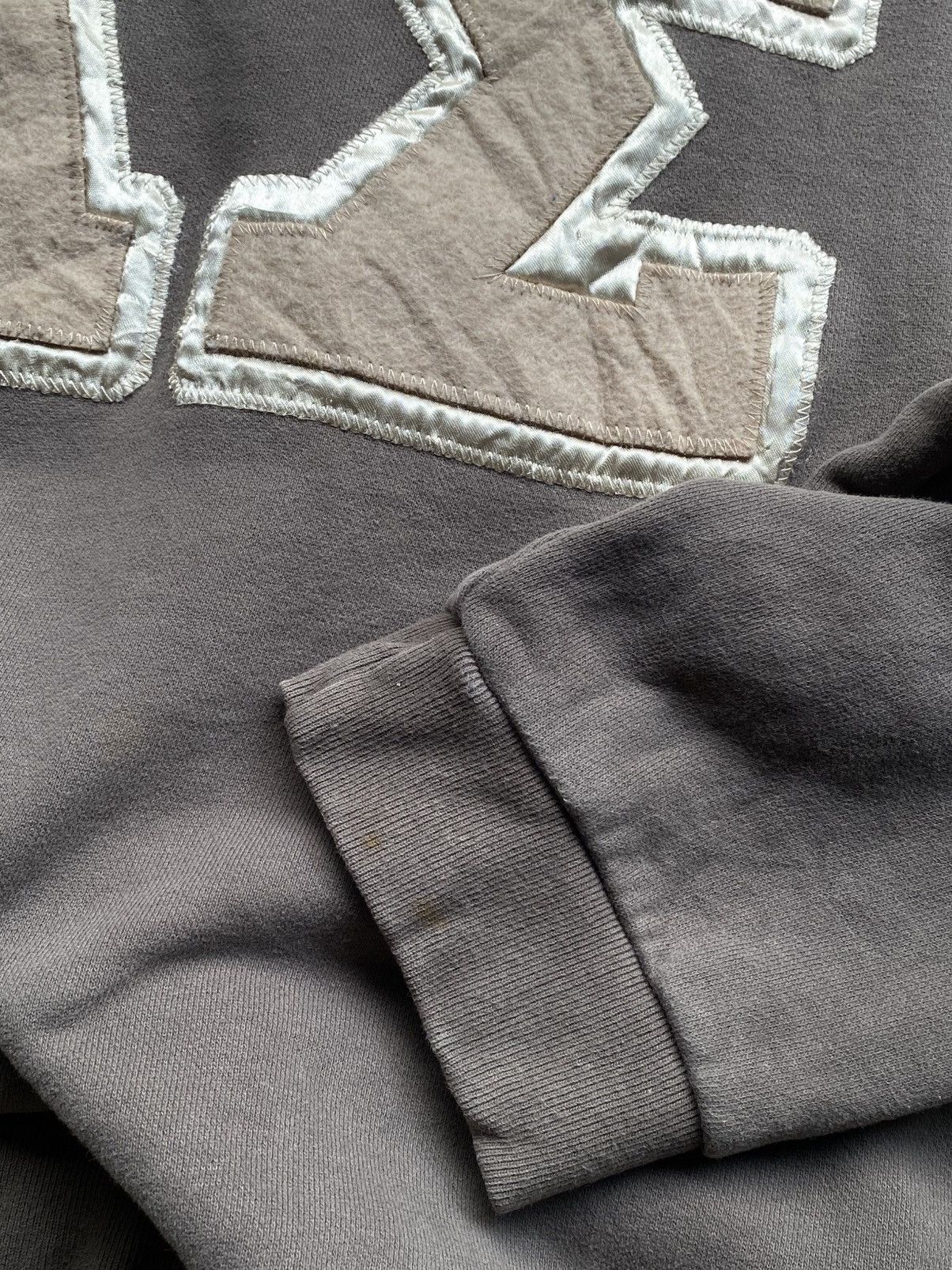 Acne Studios Acne Studio Brian Patch Sweater Size M 27/28 Size US M / EU 48-50 / 2 - 5 Thumbnail