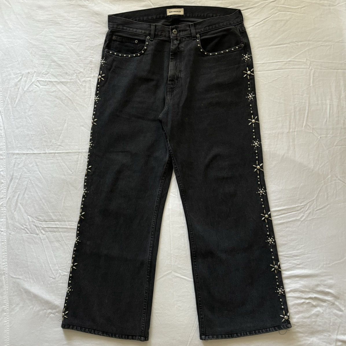 Bare Knuckles Bare Knuckles Studded Serge Loose Bootcut Jeans Washed Black Size US 36 / EU 52 - 1 Thumbnail