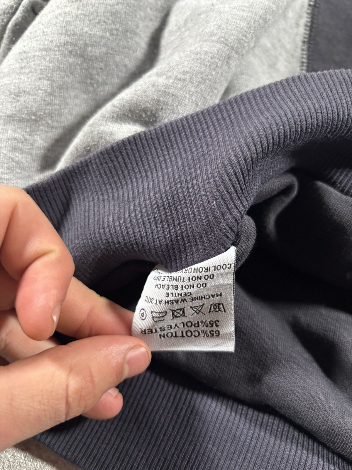 If Six Was Nine A COLD WALL type Avantgarde Curved Hoodie Fit Yeezy Gap Size US L / EU 52-54 / 3 - 6 Thumbnail