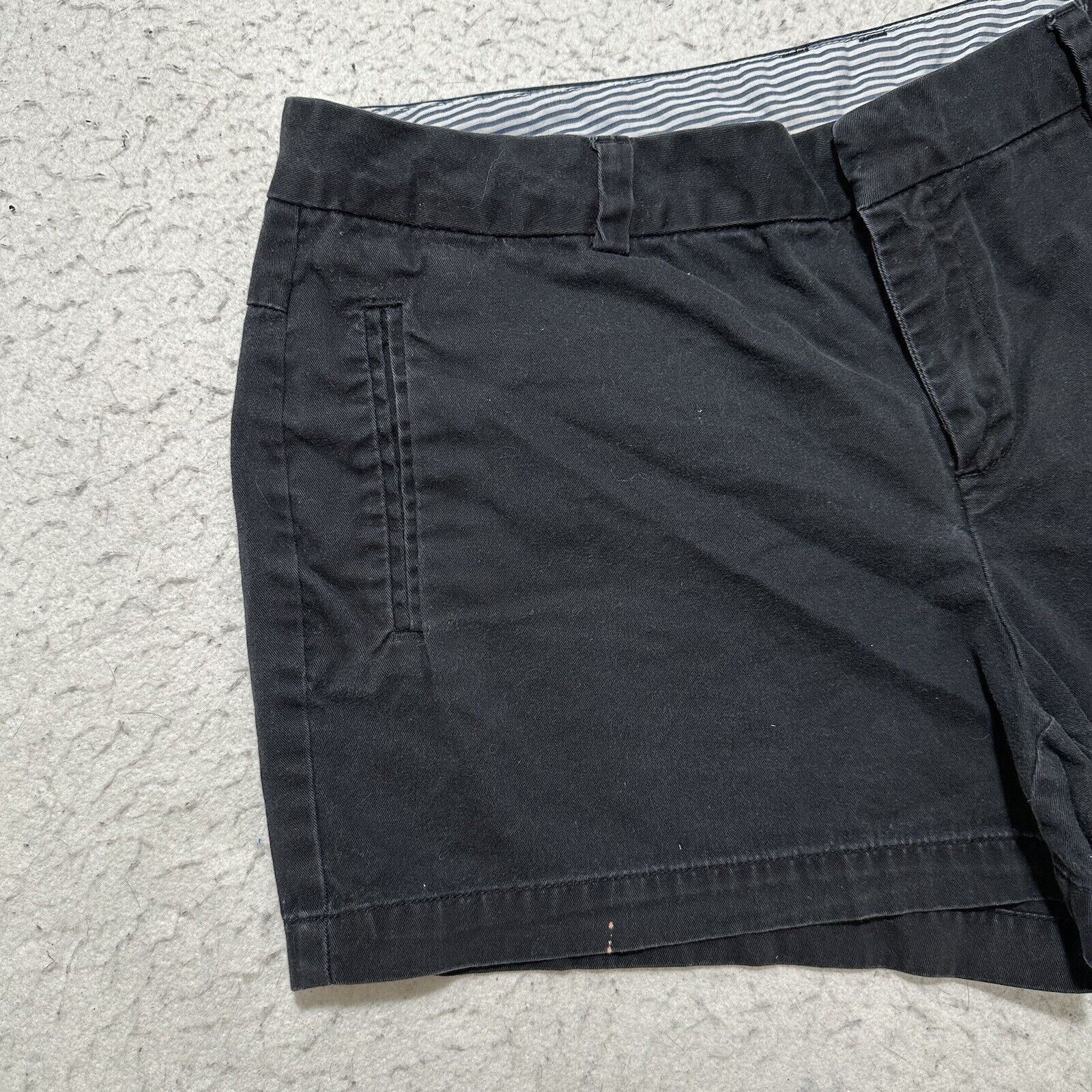 JCPenney JCPenney 14 3" Inseam Chino Shorts Black Mid Rise JCP Size 36" / US 14 / IT 50 - 4 Thumbnail