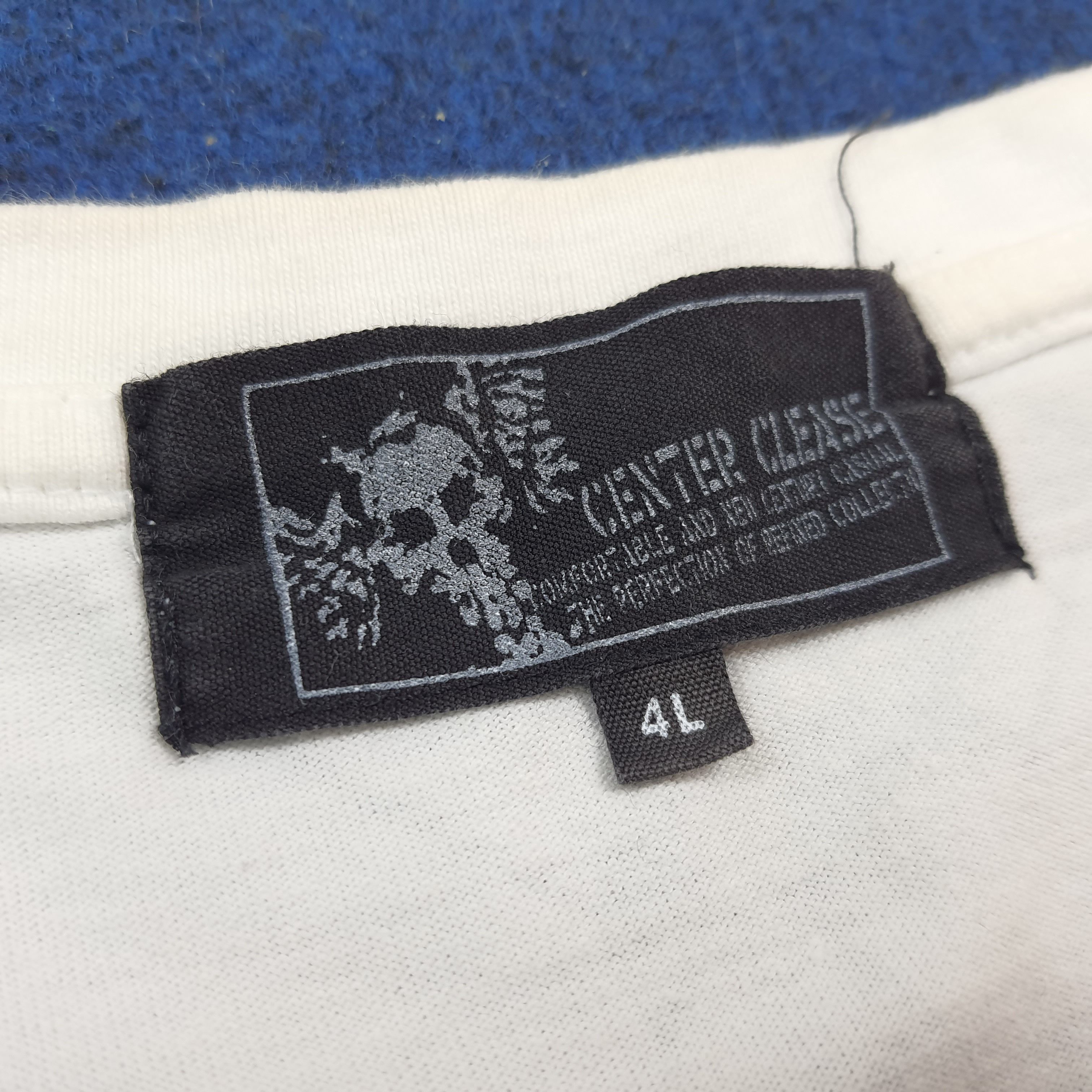 Vintage Vintage Gothic Skeleton Japan Graphic Tee C301N62 Size US L / EU 52-54 / 3 - 6 Thumbnail