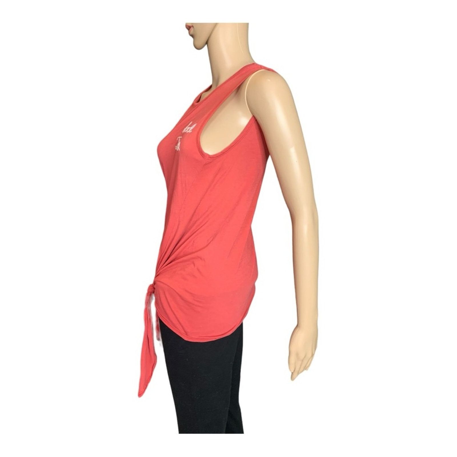 Junk Food JUNK FOOD DISNEY Women’s XS Good Times Red Tie Front T-Shirt Size XS / US 0-2 / IT 36-38 - 6 Thumbnail