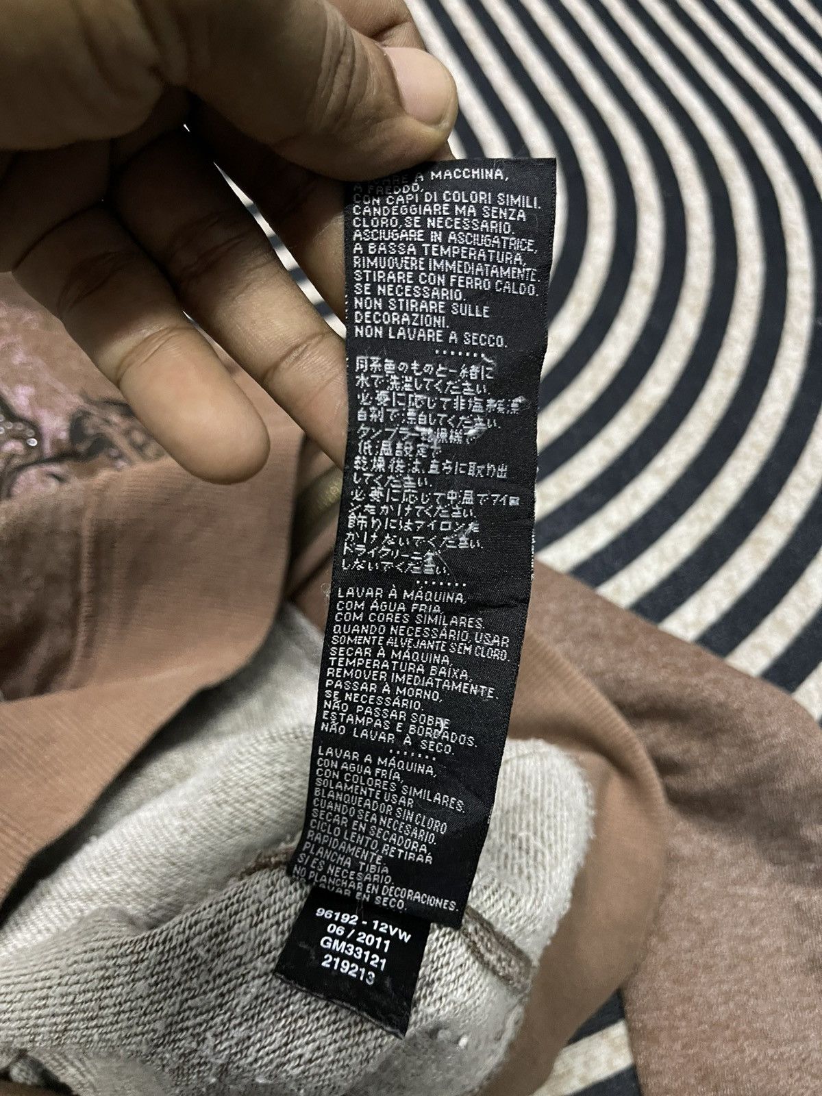 Harley Davidson VINTAGE Y2K HARLEY DAVIDSON SPELLOUT CROSS FADED HOODIE Size M / US 6-8 / IT 42-44 - 14 Thumbnail