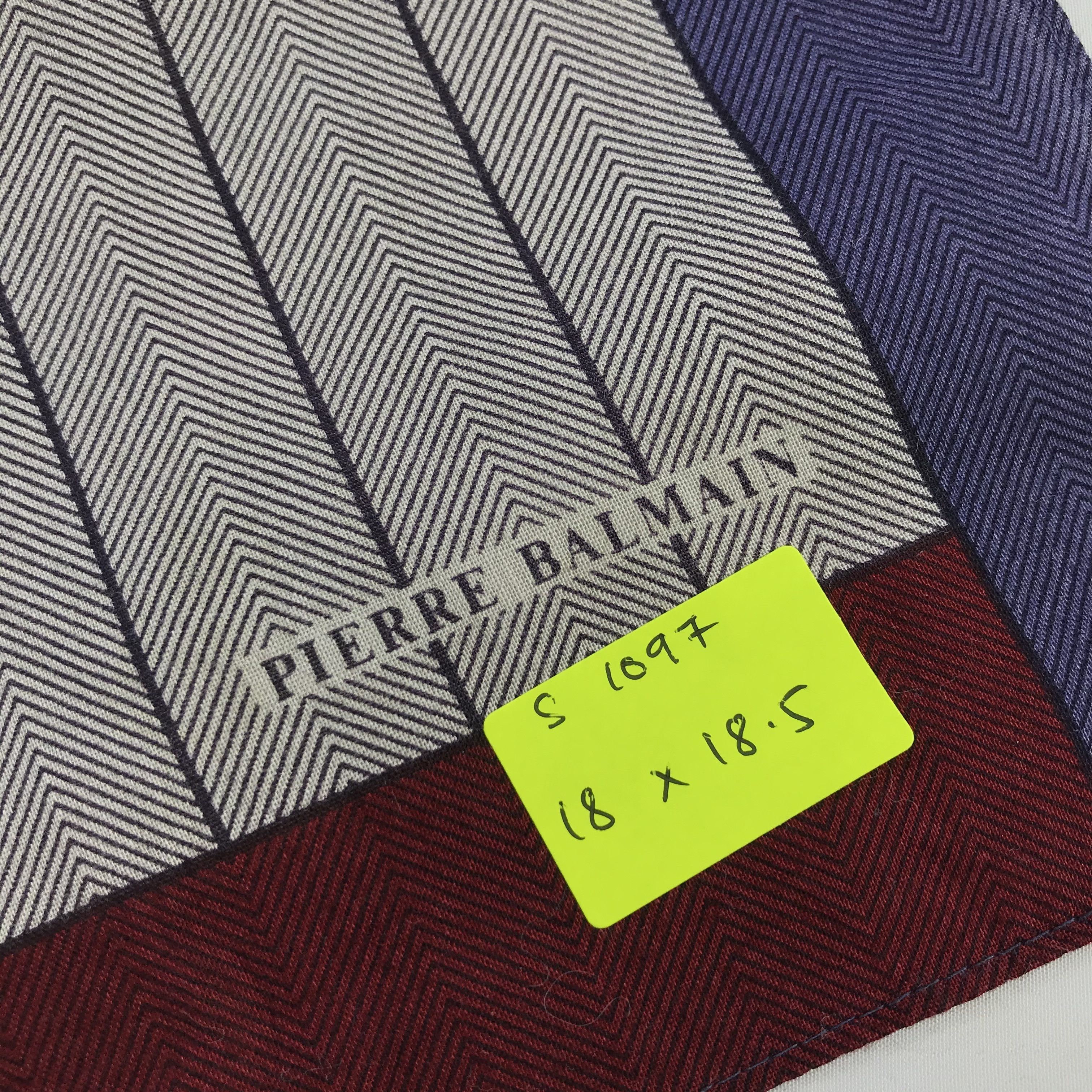Pierre Balmain × Vintage Pierre Balmain Bandana / Handkerchief / Neckerchief - S1097 Size ONE SIZE - 5 Thumbnail