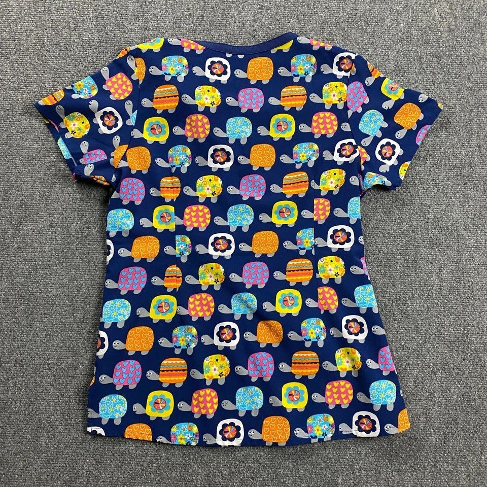 Other Prints by Maevn Scrubs Top Women's Small Animals Medical Size S / US 4 / IT 40 - 5 Thumbnail