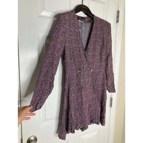Zara Zara double breasted floral ditsy long sleeve romper Size L / US 10 / IT 46 - 2 Thumbnail
