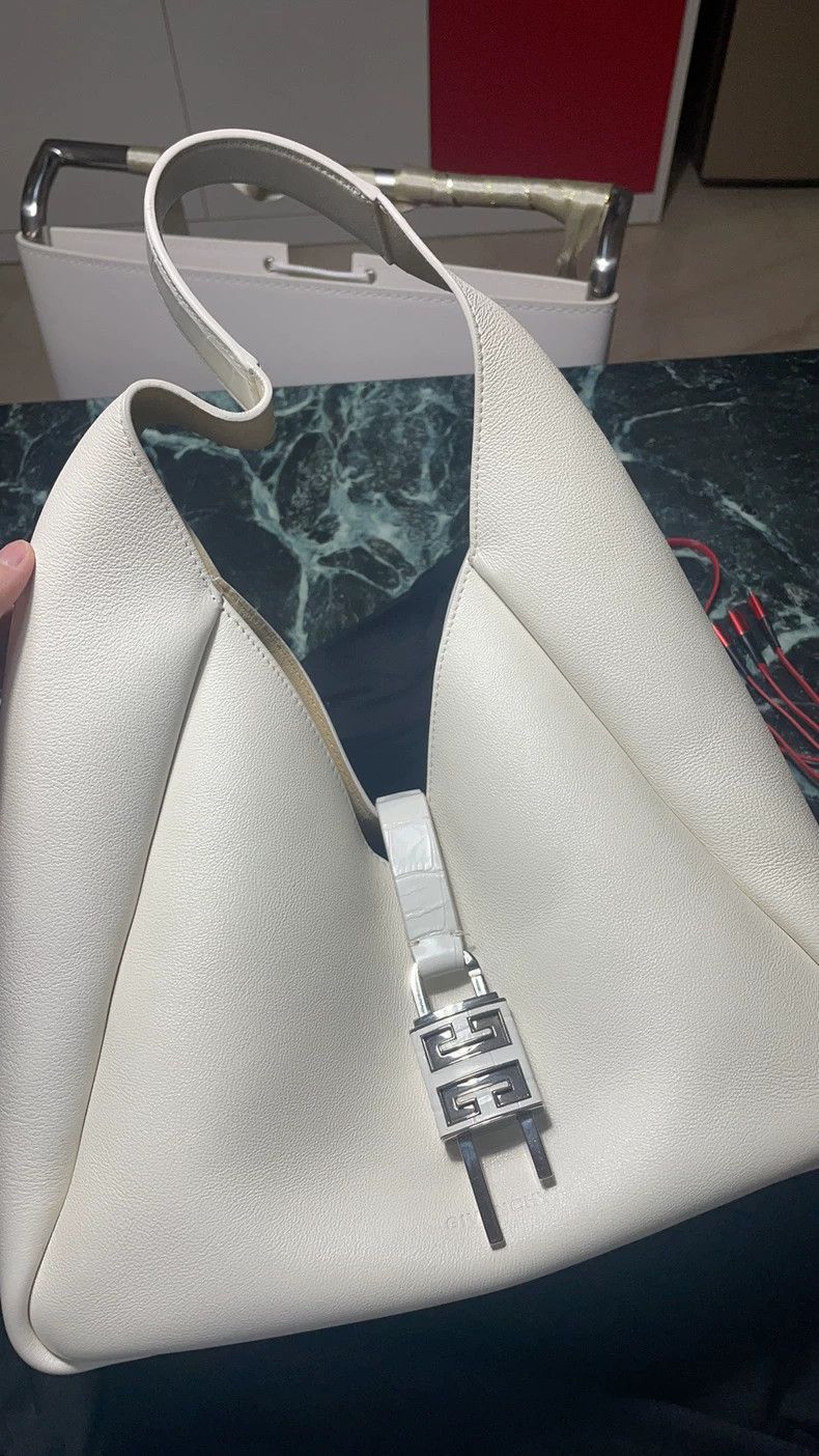 Givenchy Givenchy Hobo bag, medium size Size ONE SIZE - 5 Thumbnail