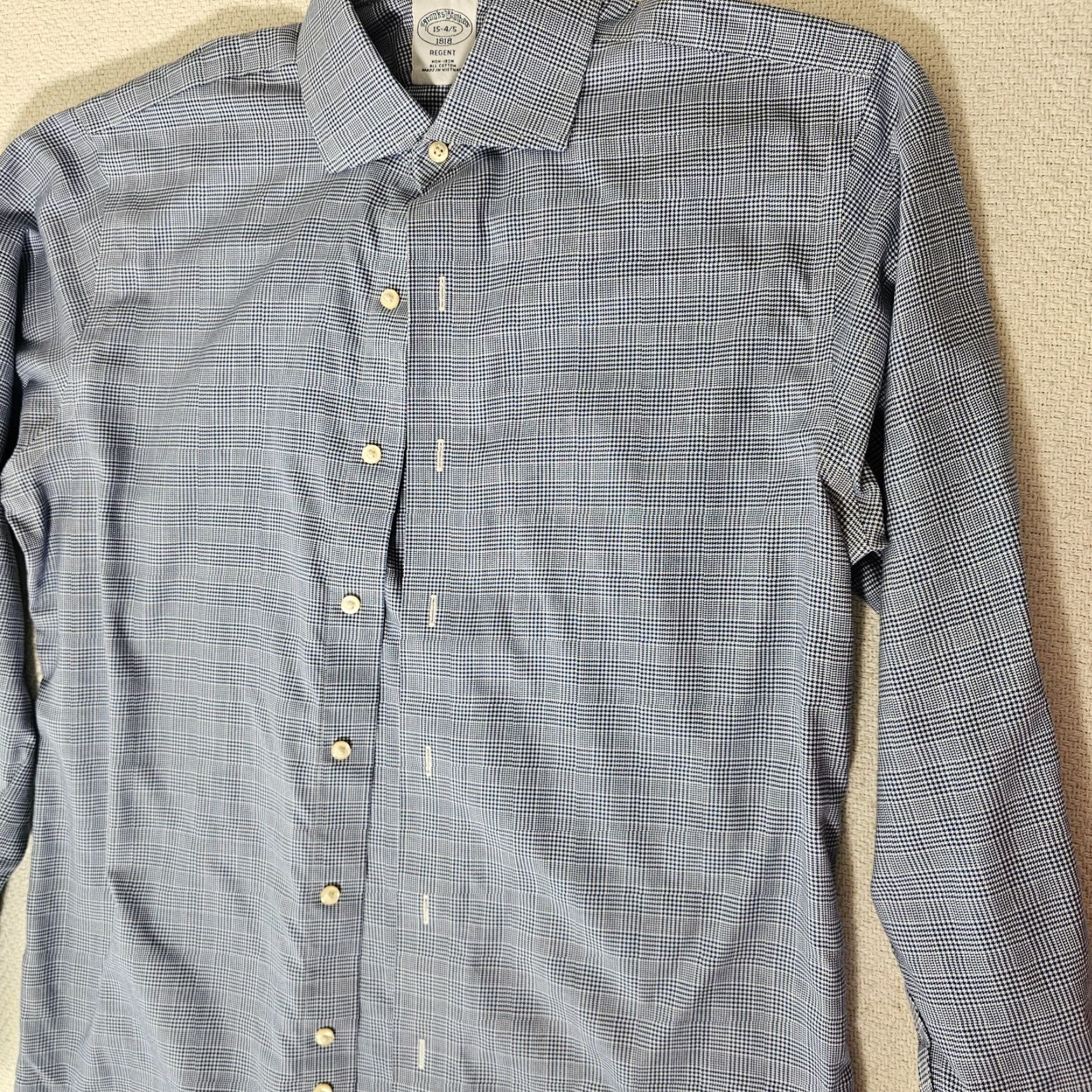 Brooks Brothers Brooks Brothers Dress Shirt Men 15 Blue plaid Casual Button-Down Collar Non Iron Regular Cuffs Vintage? No Size US M / EU 48-50 / 2 - 3 Thumbnail