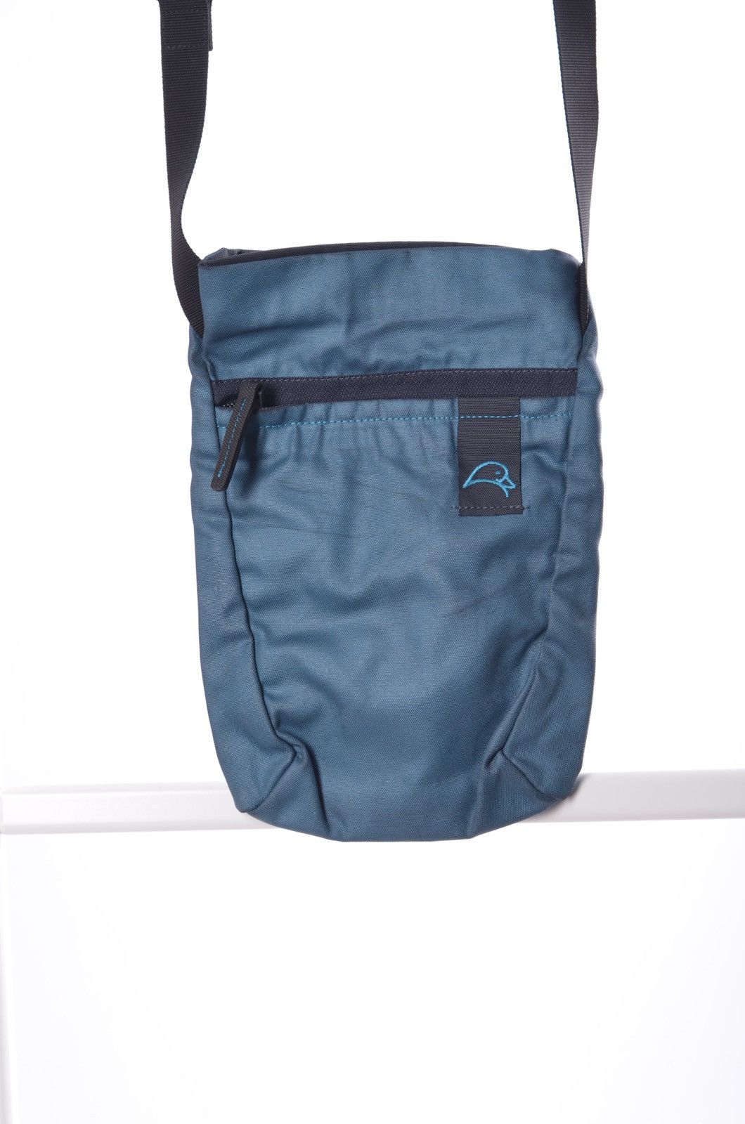 Avant Garde x Mandarina Duck Vintage Y2K Messenger Bag in Blue, Men's