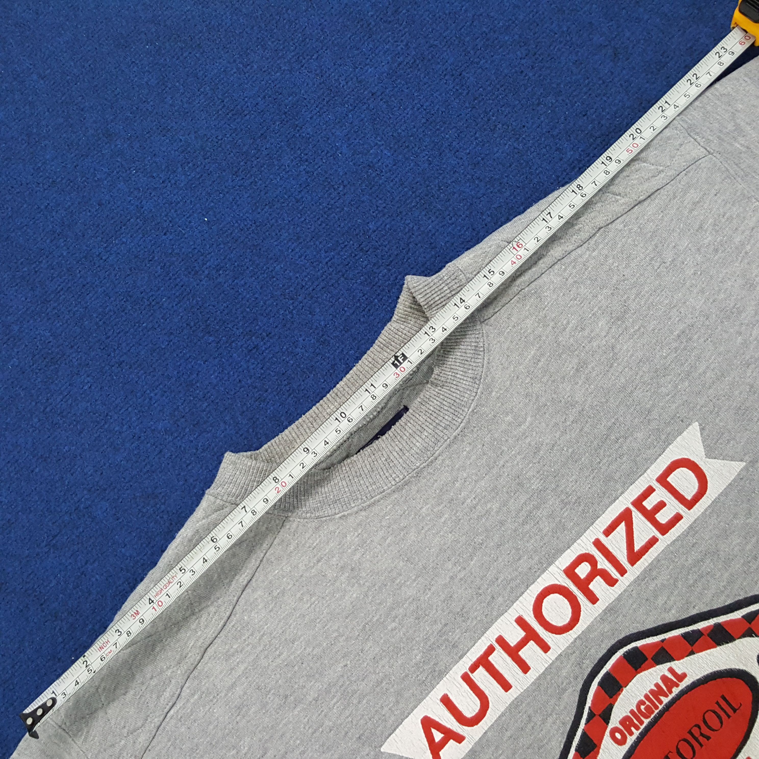 Vintage Authorized Original Motoroil Motorsports Sweatshirts