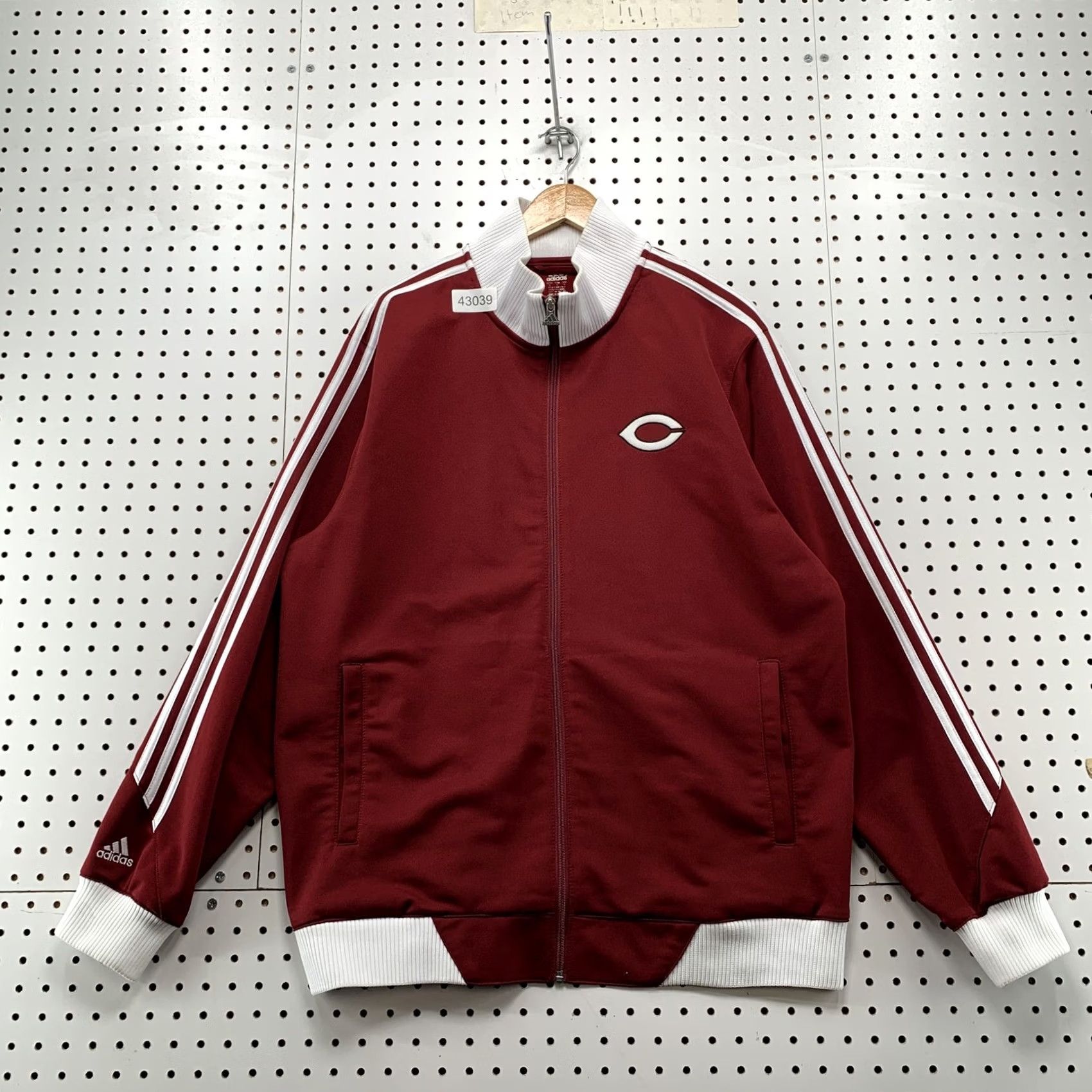 Adidas Adidas University Chicago Track Jacket Mens 2XL Maroon Embroidered Size US XXL / EU 58 / 5 - 2 Thumbnail
