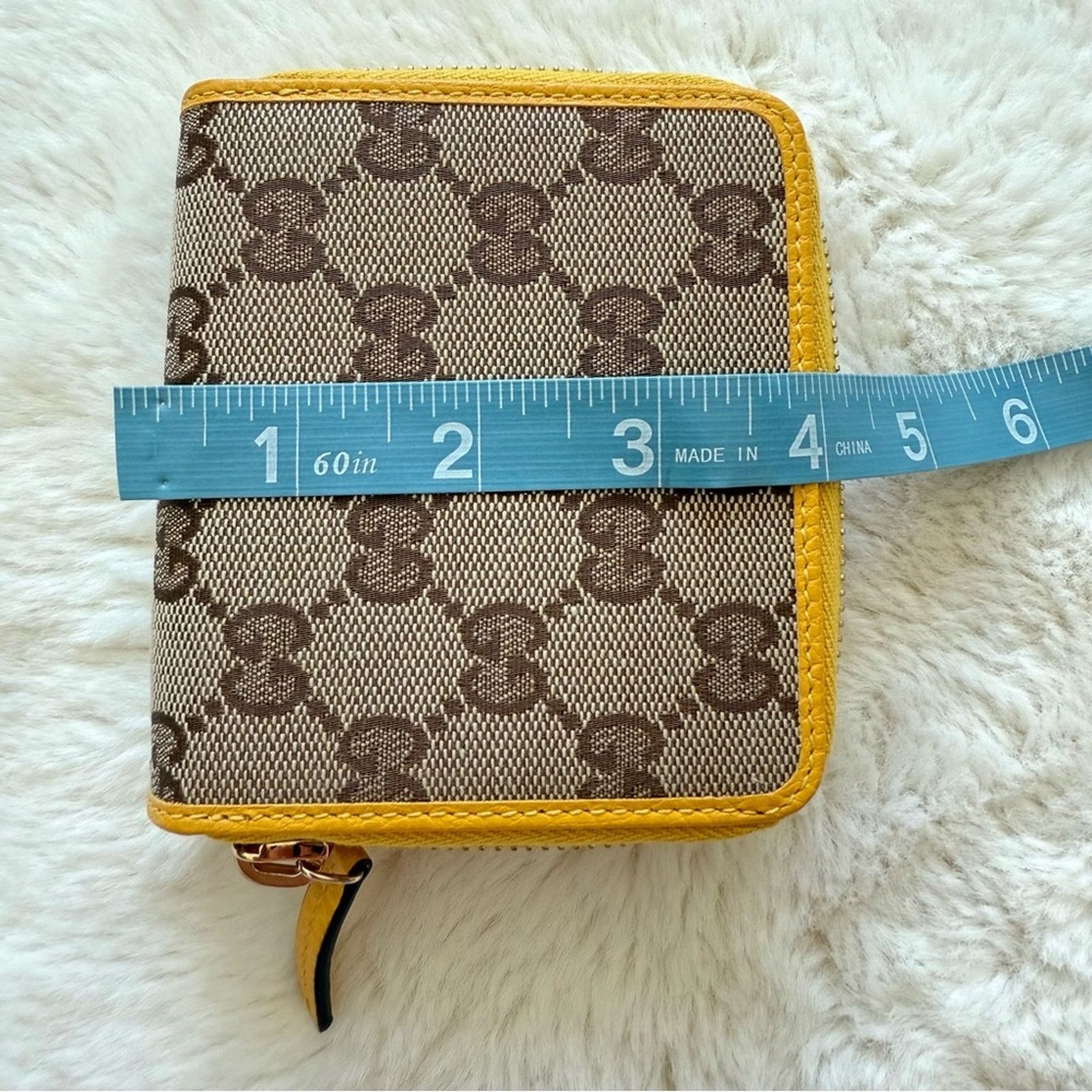 Gucci NWT!!! Gucci unisex wallet with zipper Authentic Size ONE SIZE - 11 Thumbnail