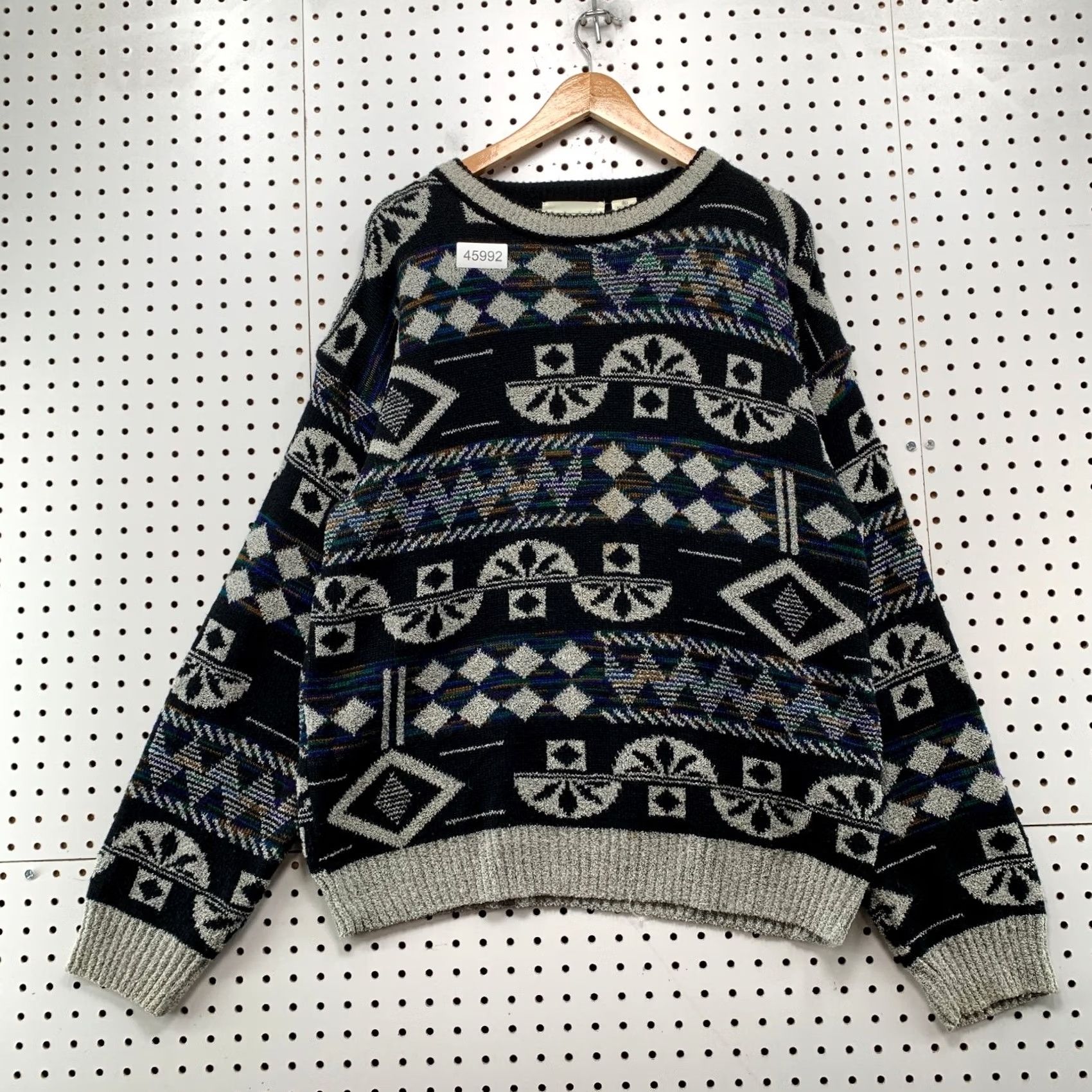 Vintage VINTAGE JT Beckett Sweater Mens XL Black White Fair Isle Geometric Dad Size US XL / EU 56 / 4 - 2 Thumbnail
