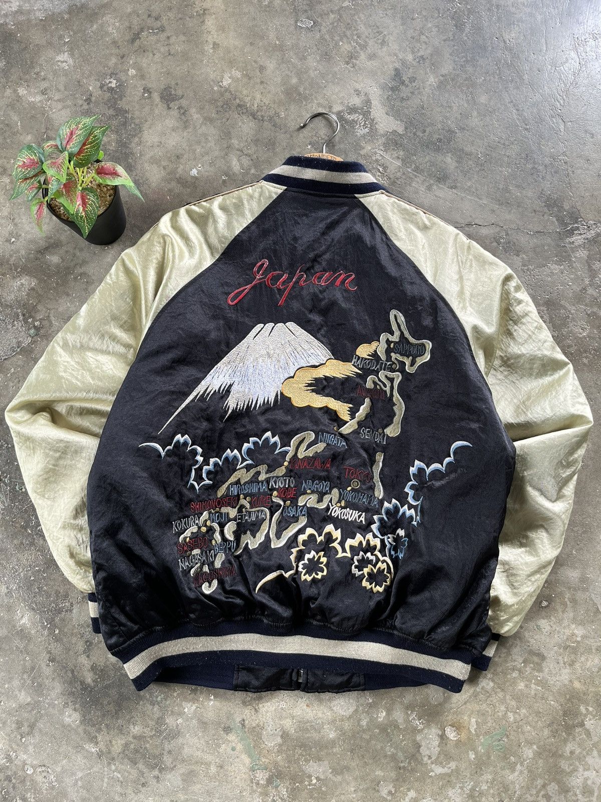 🔥Vintage Sukajan Souvenir Embroidery Zipper Jacket Japan