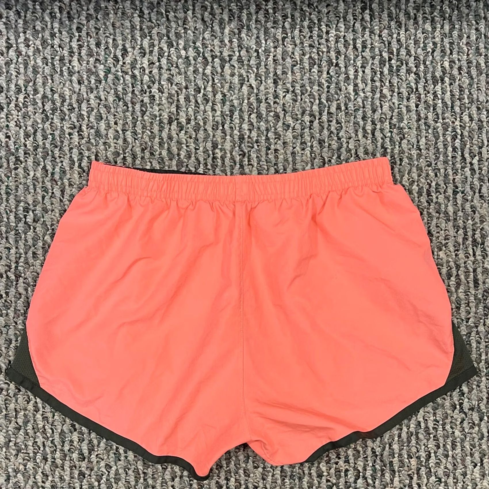 Nike Nike Shorts Womens Small Peach Running Dry Tempo Brief Athletic Active Sport Size 28" / US 6 / IT 42 - 7 Thumbnail