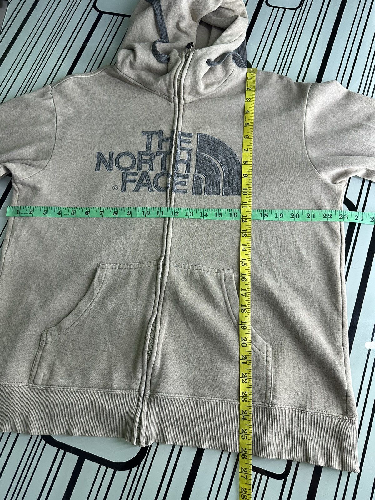 The North Face × Vintage Vintage TNF Big Logo Embroidery Sweatshirt Hoodie Size US M / EU 48-50 / 2 - 12 Thumbnail