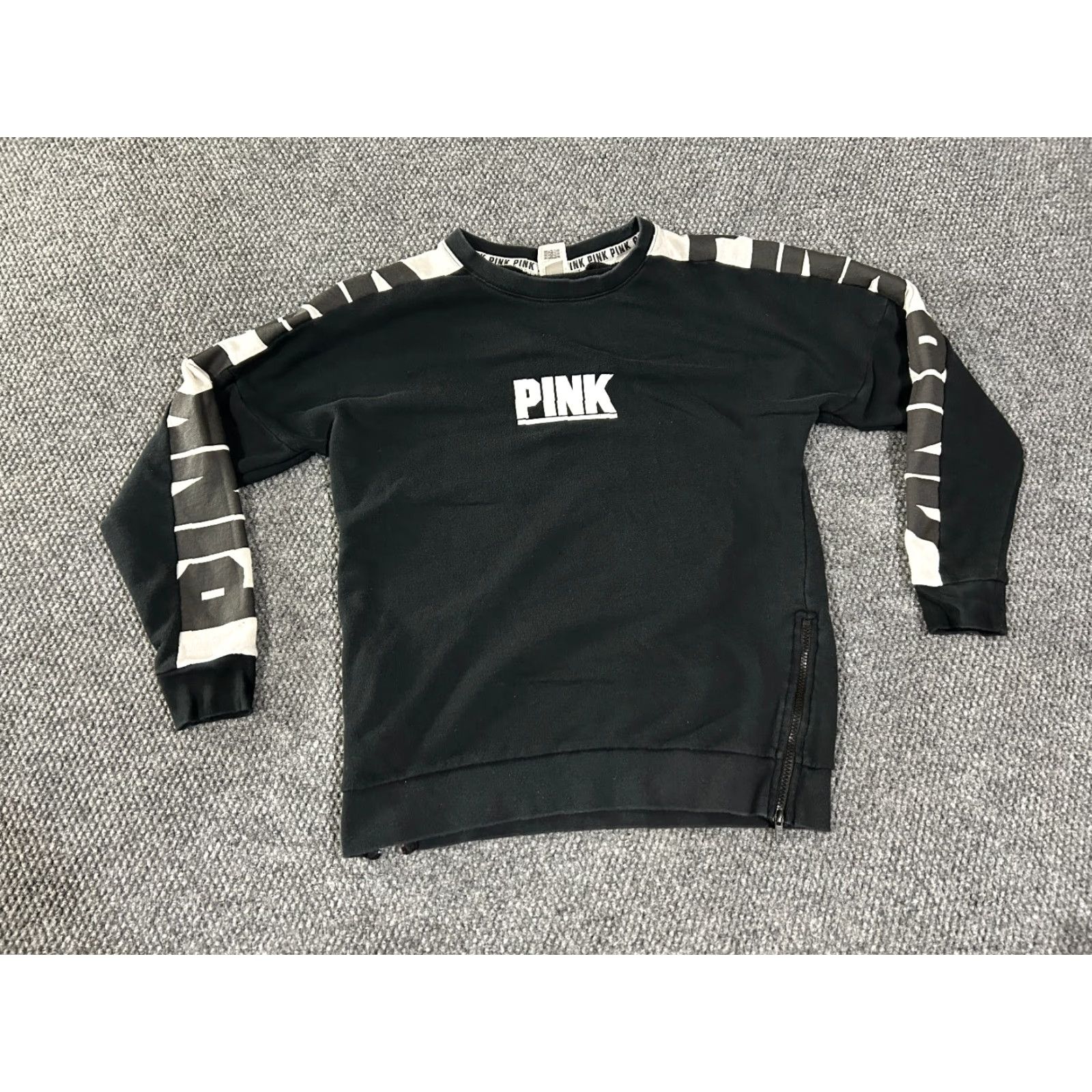 Victoria's Secret Victoria's Secret PINK Sweatshirt Woman Small Black Logo Side Zip Pullover 1/4 Zip Raglan Sleeve Mock Neck Size S / US 4 / IT 40 - 2 Thumbnail