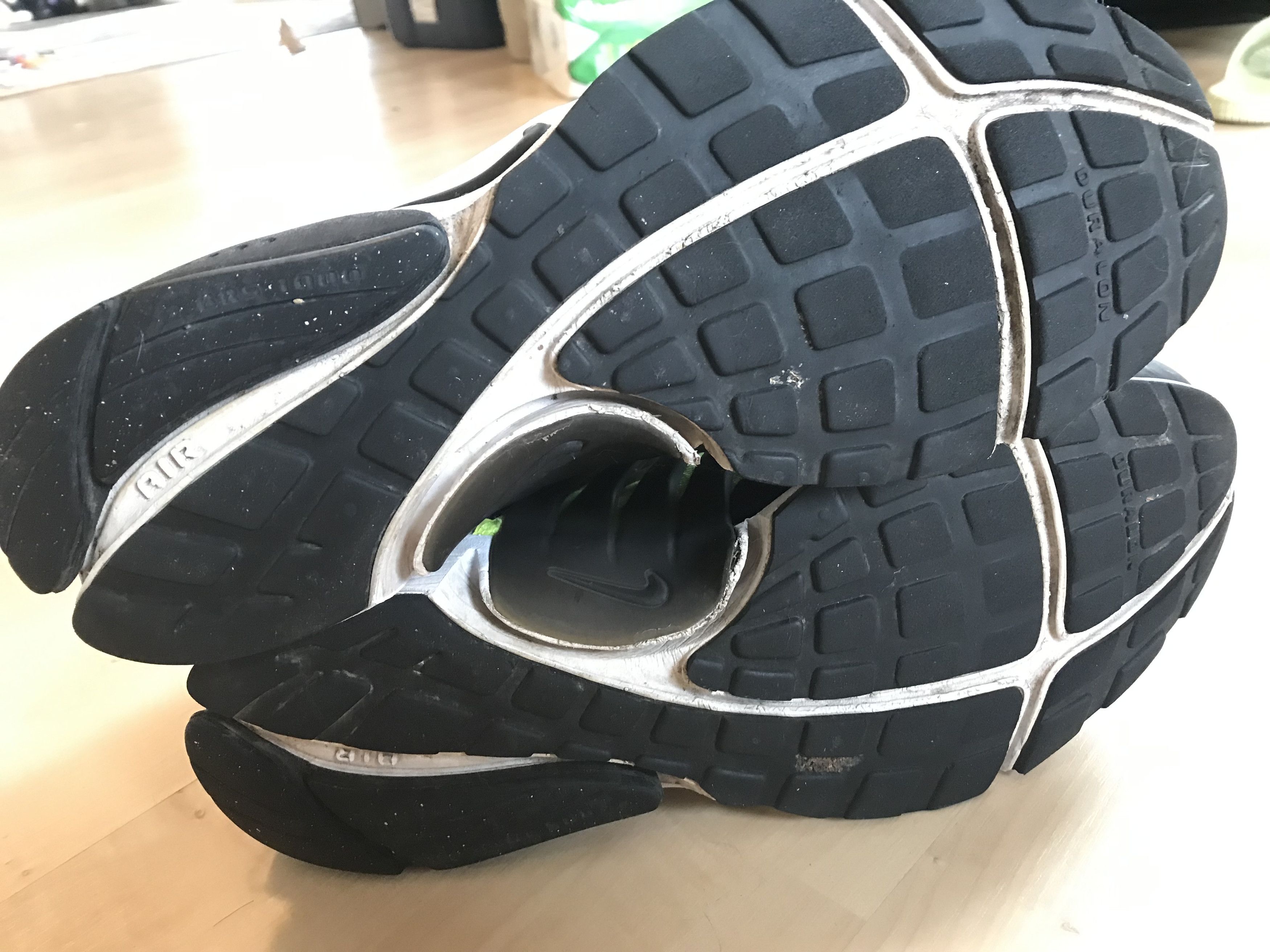 Acronym × Nike Acronym Nike Air Presto Mid Volt Medium Size US 10.5 / EU 43-44 - 8 Thumbnail