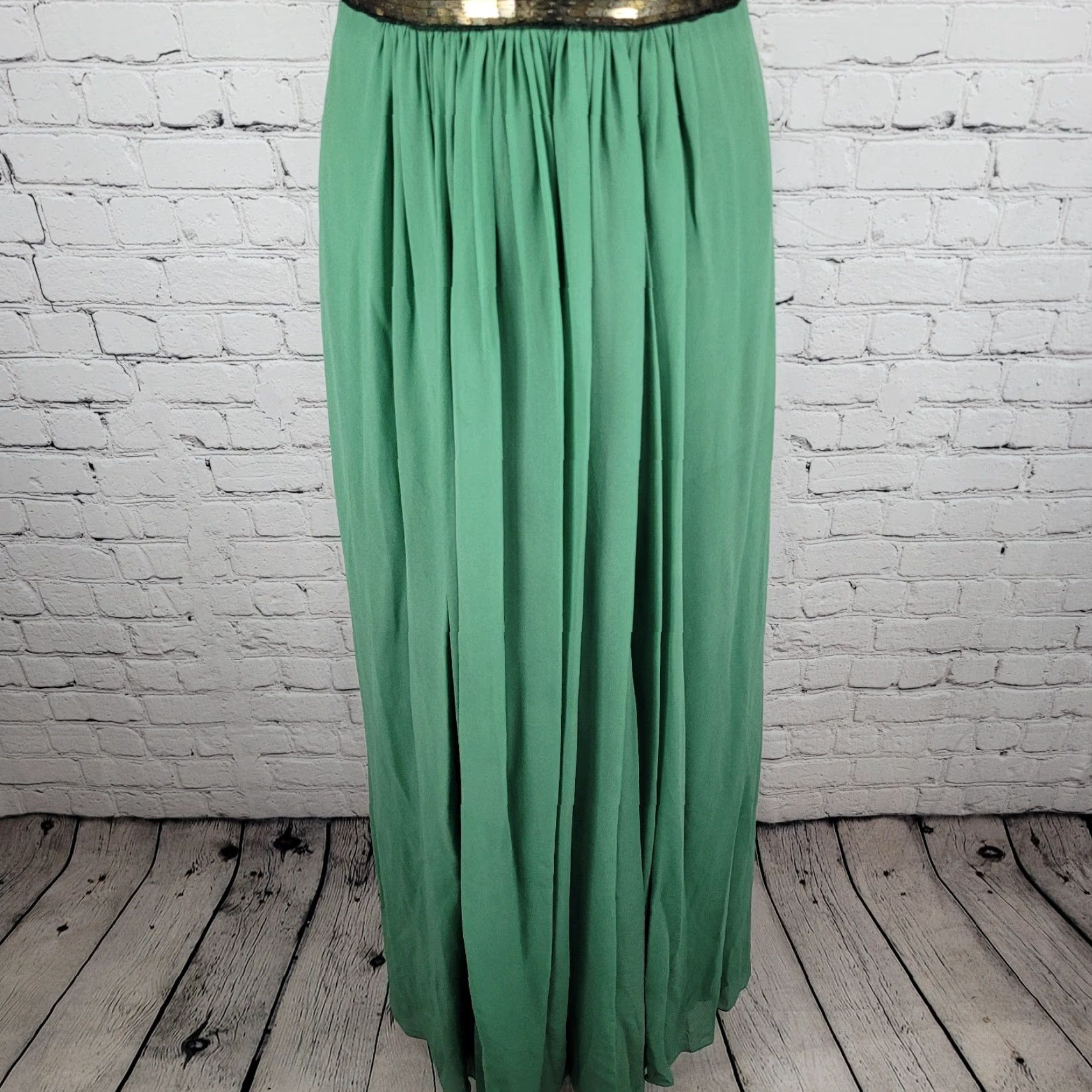 BCBG MAXAZRIA Green 100% Silk Chiffon Sleevelese Pleated Long Gown Dress 2