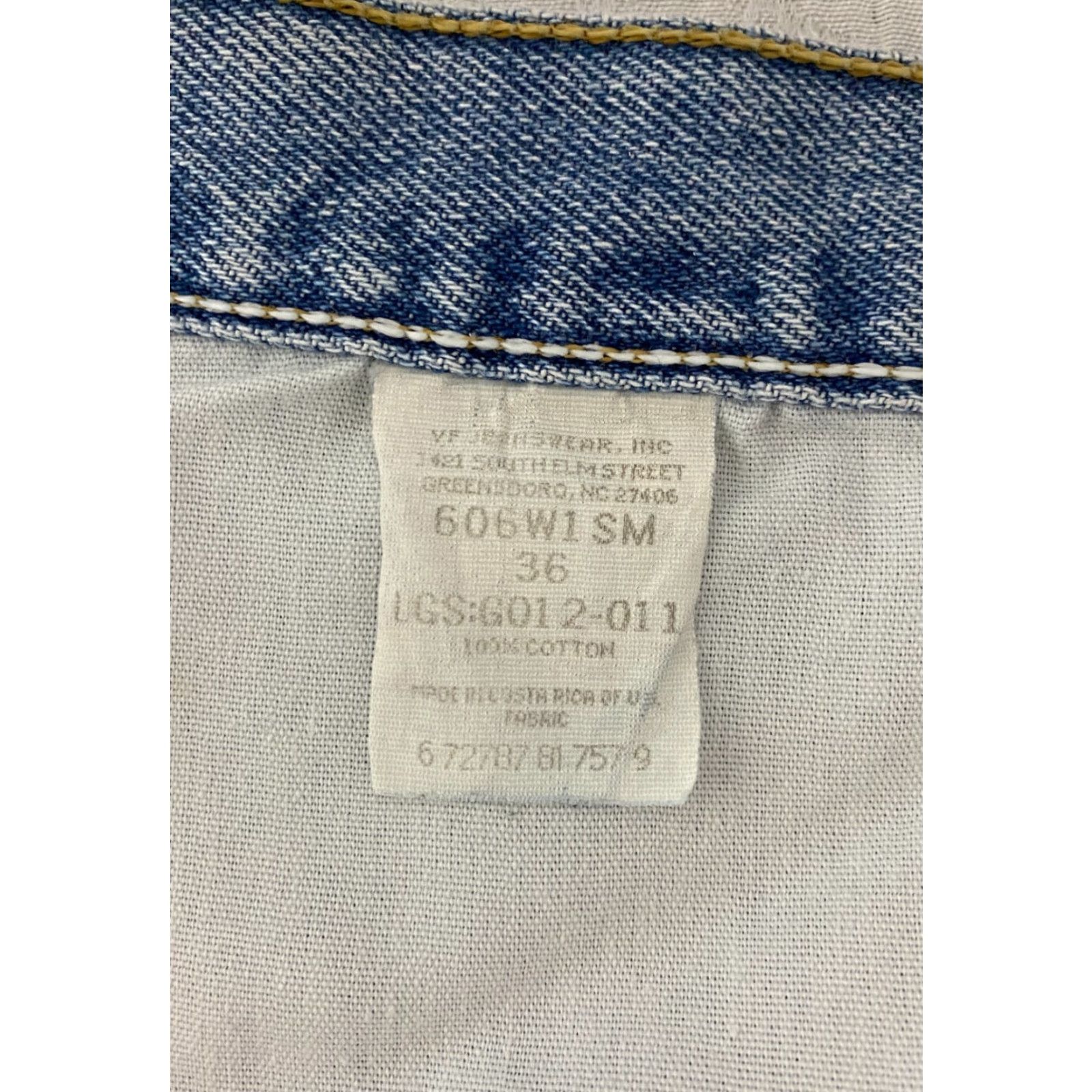 Wrangler VINTAGE Wrangler Jeans Shorts Men 36 Blue Light Wash Jorts Bermuda 5-Pocket Distressed Pockets 90s Style Casual Mens Size US 36 / EU 52 - 5 Thumbnail
