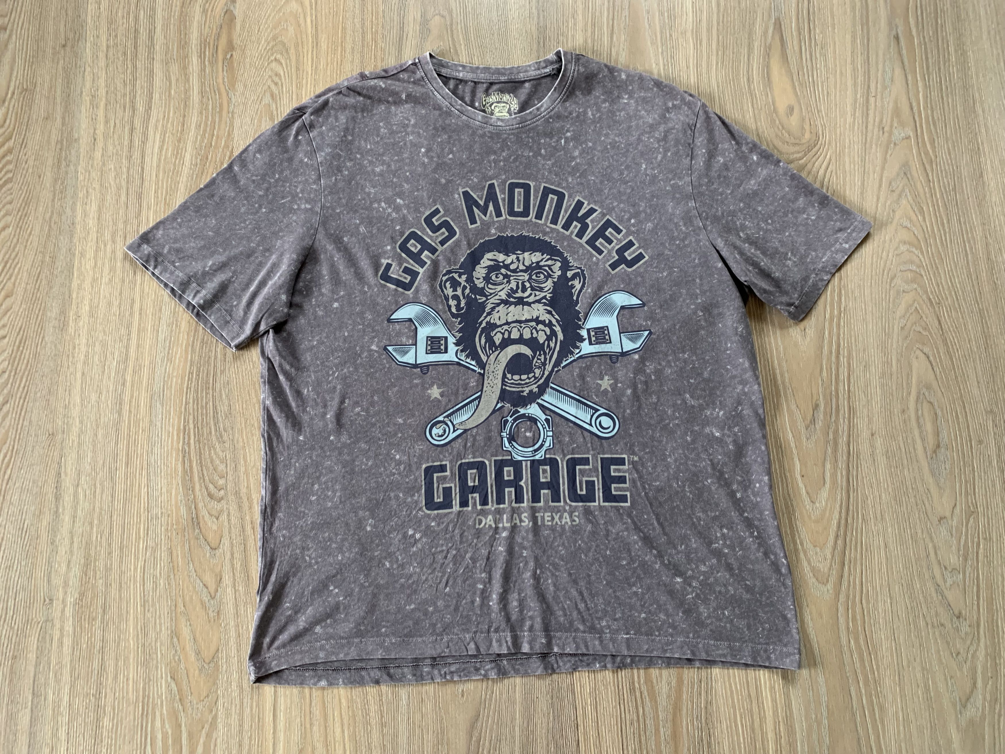 Japanese Brand × Other Gas Monkey Garage Tie Dye Printed T-Shirt Size US XL / EU 56 / 4 - 2 Thumbnail