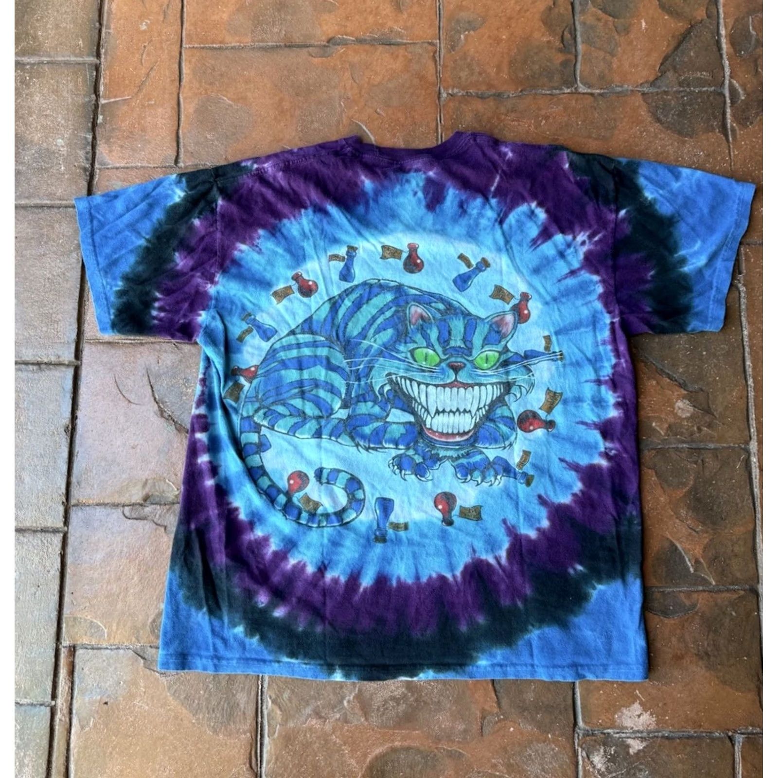 Liquid Blue VINTAGE Liquid Blue Alice In Wonderland Tie Dye T-Shirt Large Cheshire Cat Mad Hatter Size US L / EU 52-54 / 3 - 3 Thumbnail