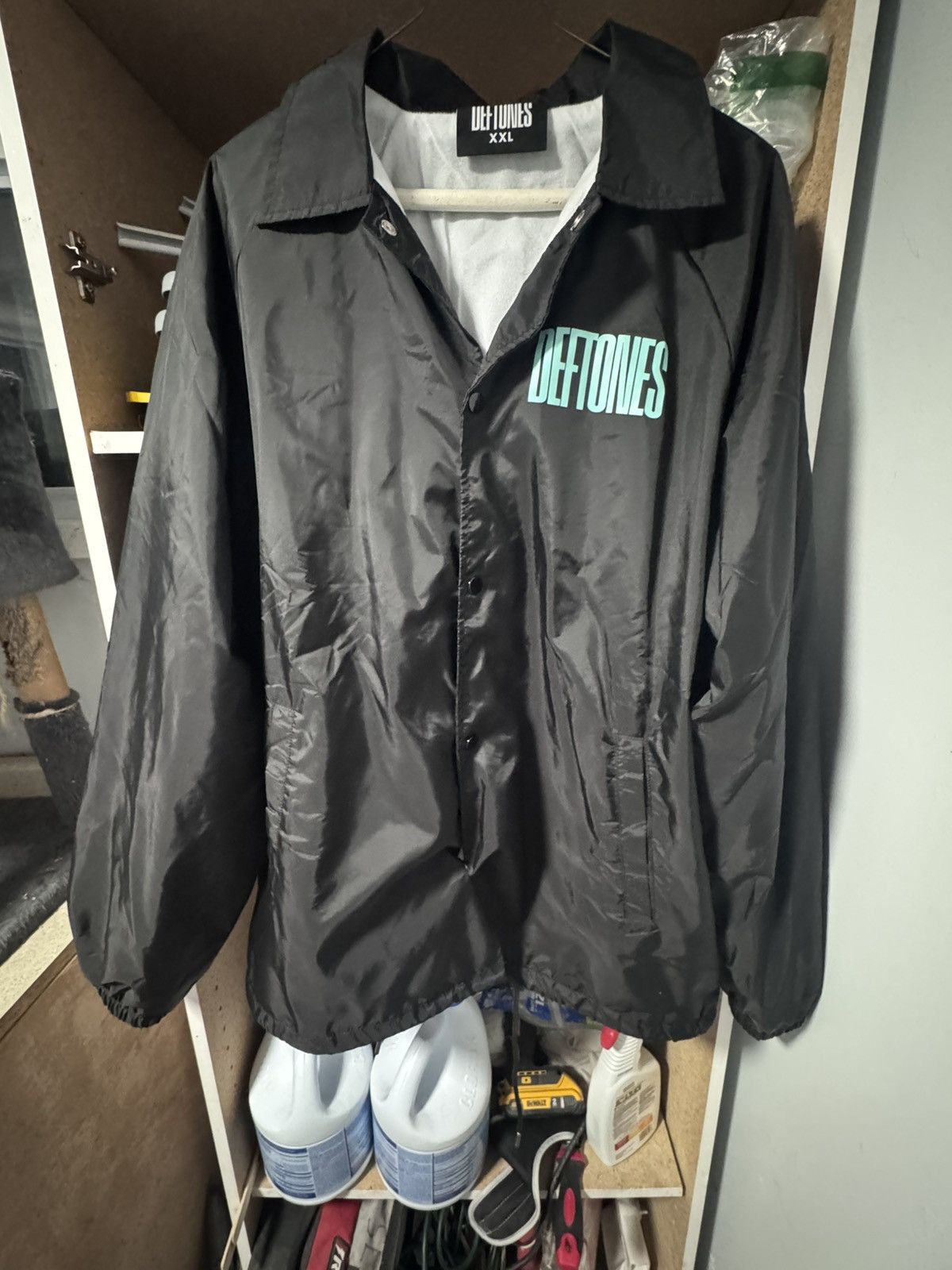 Other Deftones Tour 2025 VIP Windbreaker NWOT 2XL Size US XXL / EU 58 / 5 - 1 Thumbnail