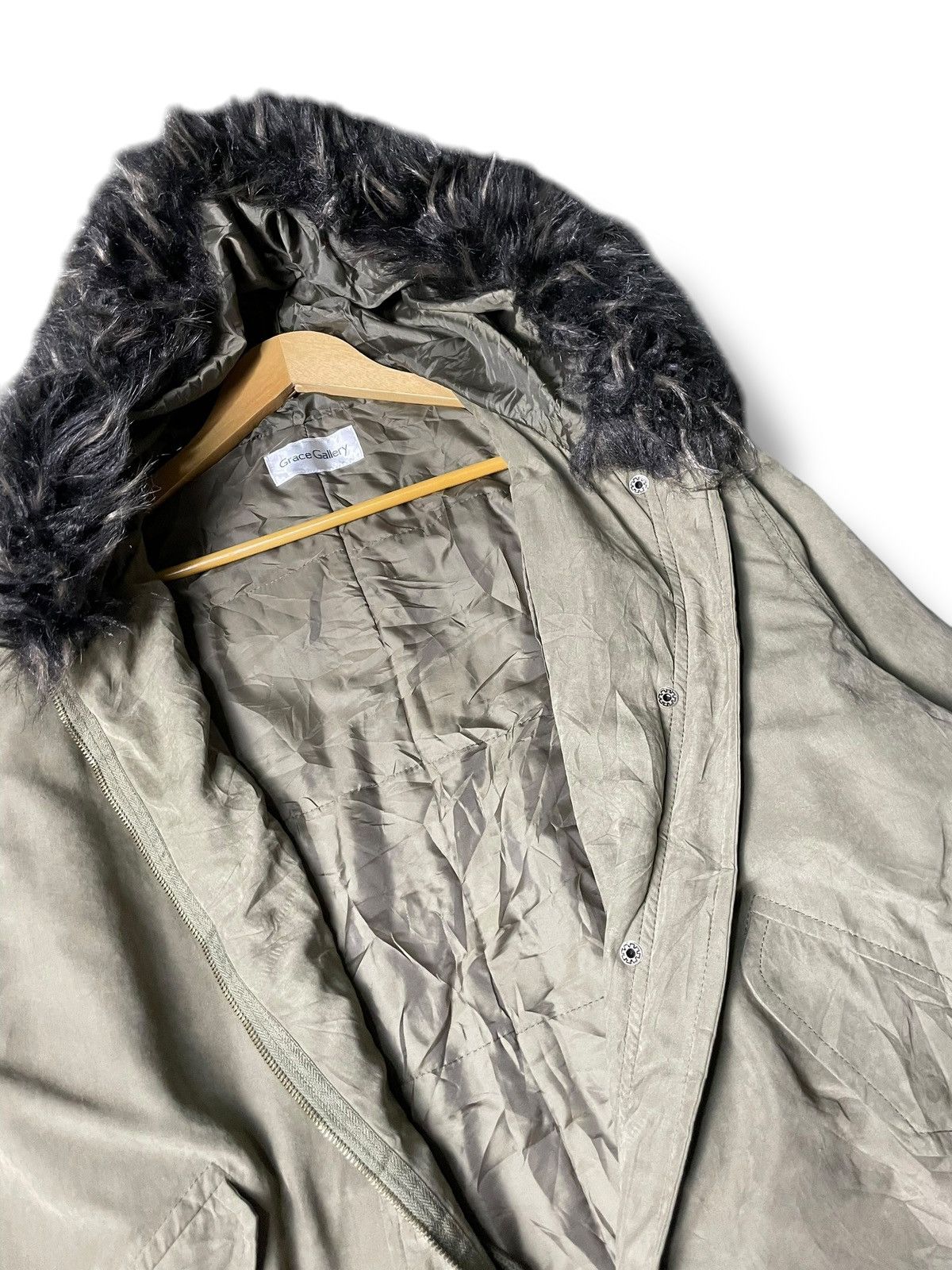Japanese Brand × Vintage Grace Gallery Brand Fur Hooded Winter Jacket (82) Size US L / EU 52-54 / 3 - 6 Thumbnail