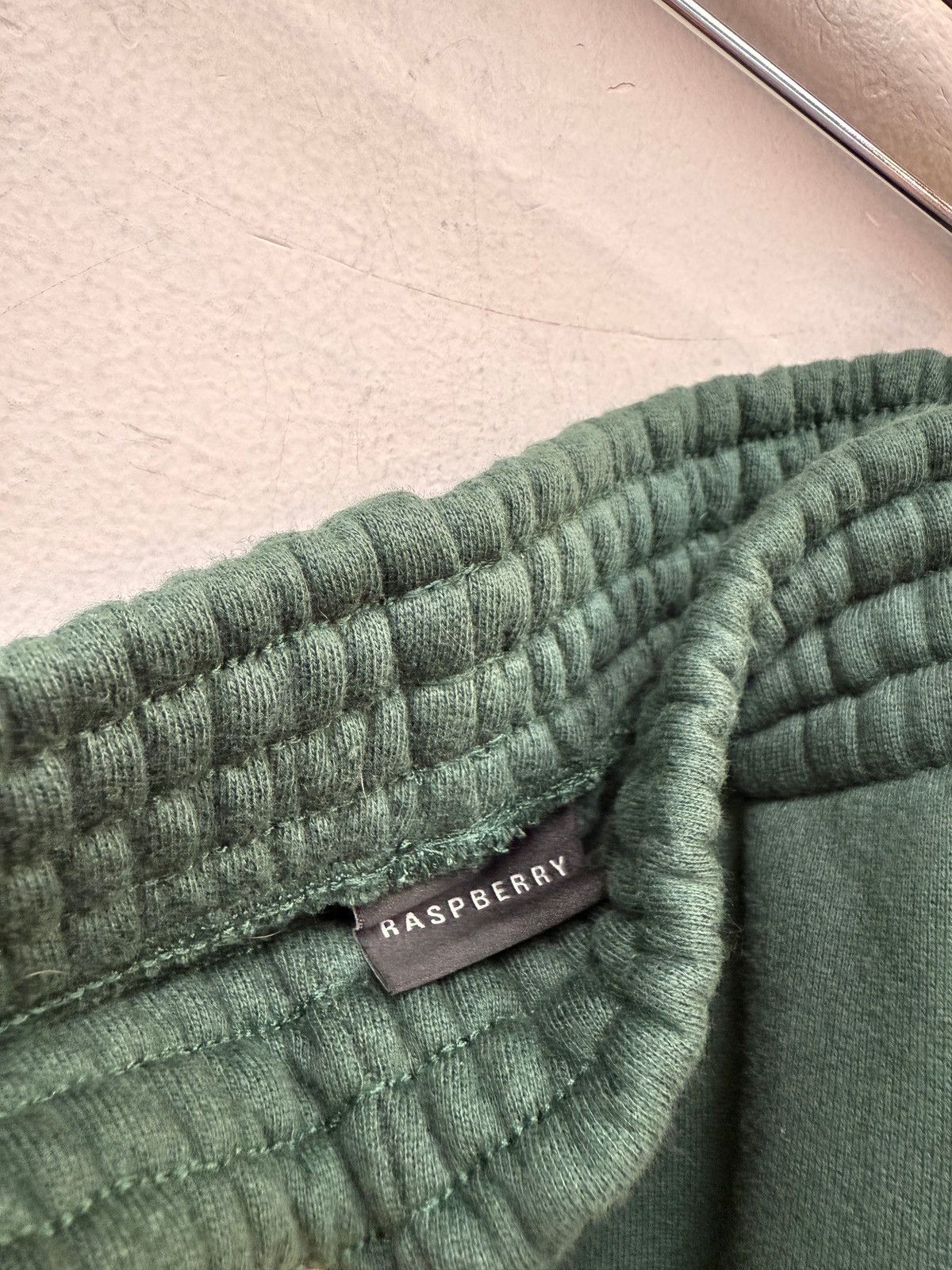 The GV Gallery GV Raspberry Hills X Greedy Unit Garbage Sweats Size US 36 / EU 52 - 3 Thumbnail
