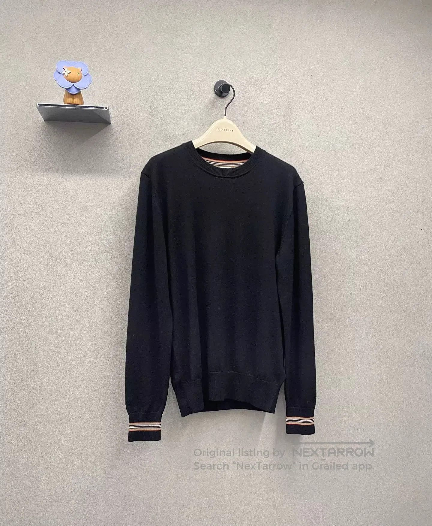 Burberry Black Long-Sleeve Crew Neck Sweatshirt. Size US S / EU 44-46 / 1 - 3 Thumbnail