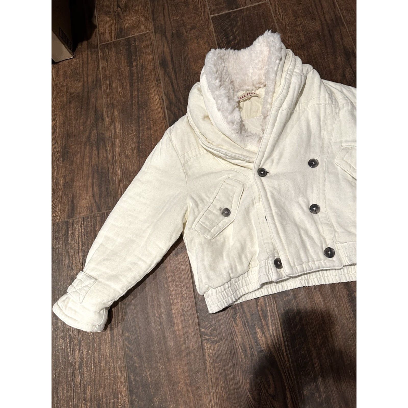 Free People FREE PEOPLE Bomber Jacket Women's Medium Ivory Faux Fur Cropped NWT We The Free Bohemian 70s Size M / US 6-8 / IT 42-44 - 3 Thumbnail