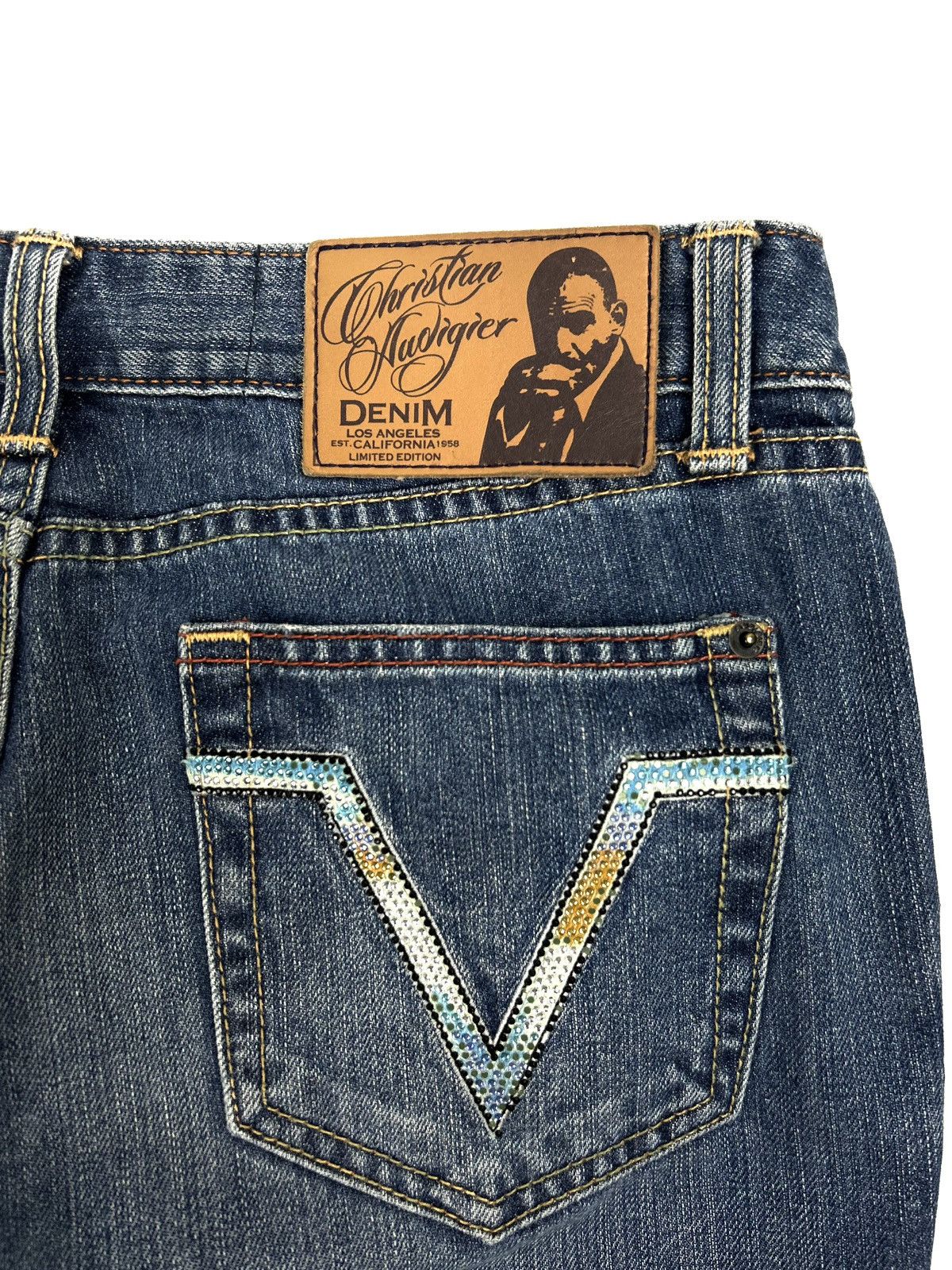 Christian Audigier Christian Audigier Limited Edition Faded Jeans Women’s Y2K Size 30" / US 8 / IT 44 - 13 Thumbnail