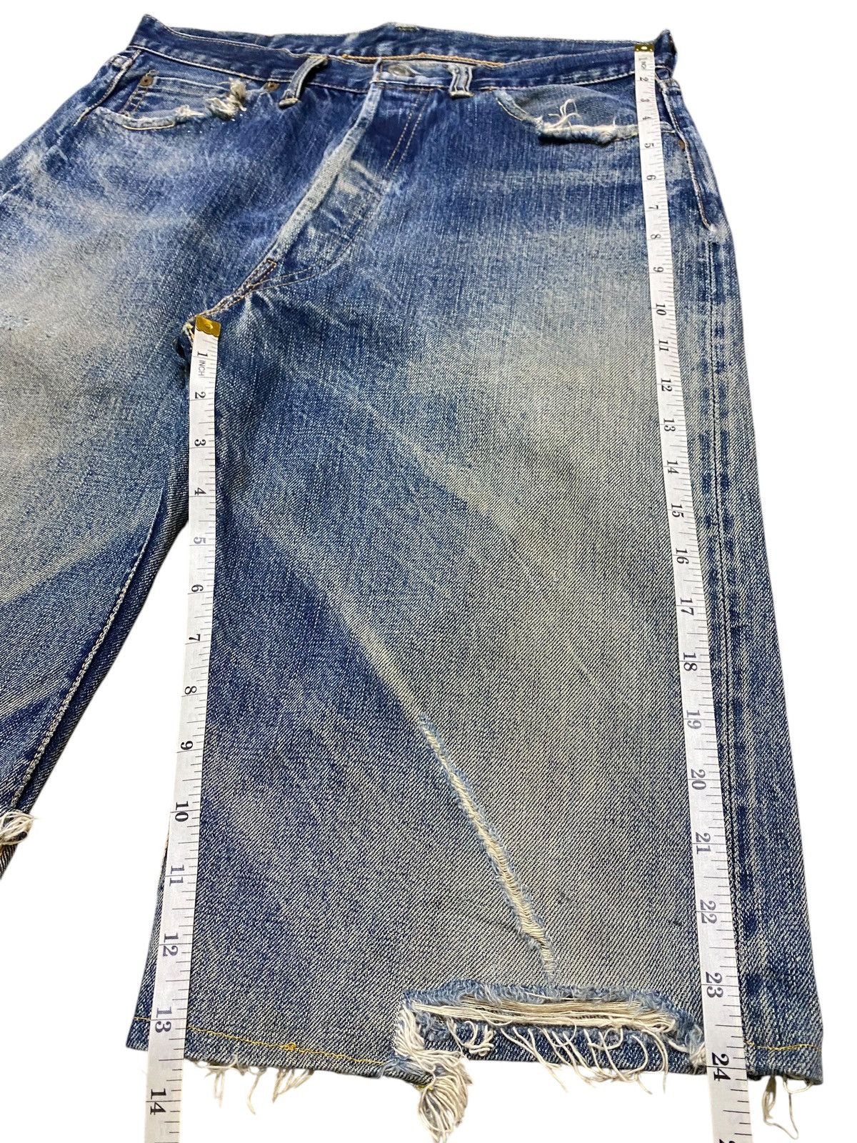 The Silver Stone Vintage Silver Stone Selvedge MudWash Distressed Short Jeans Size US 31 - 15 Thumbnail