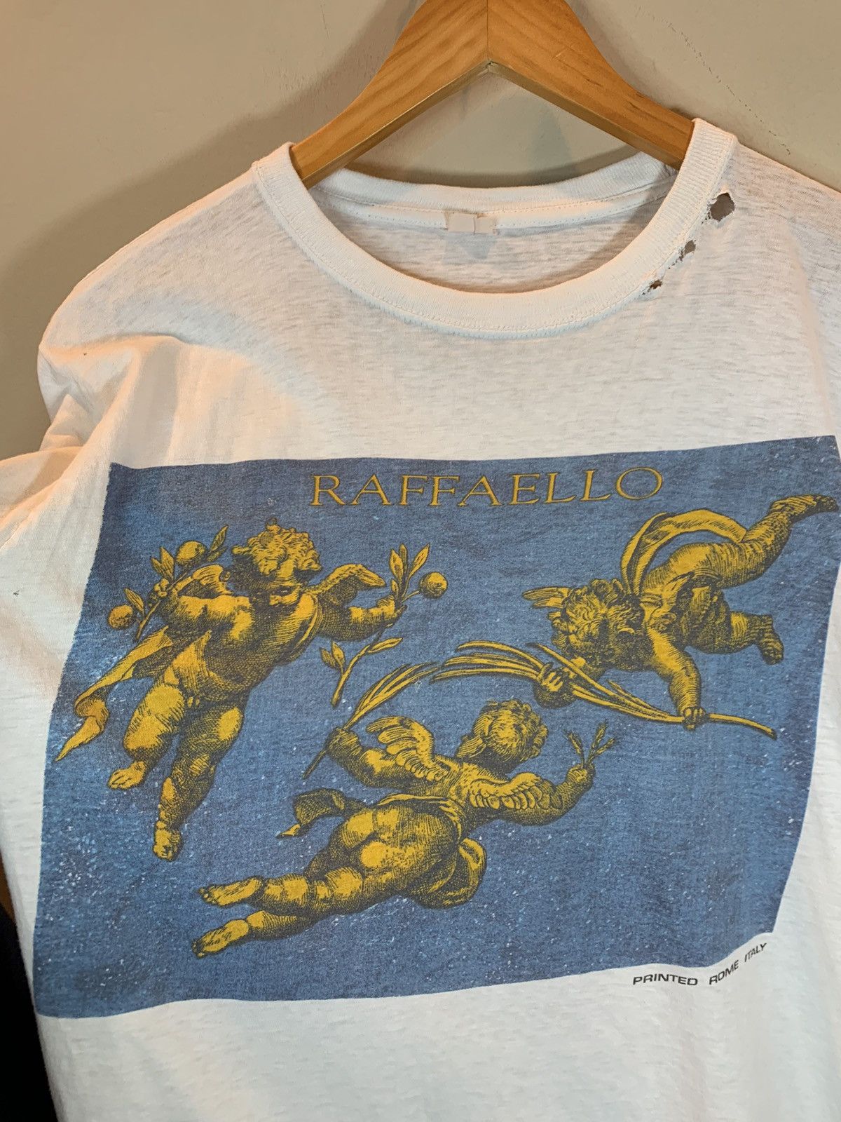 Vintage RARE Vintage 80s Raffaello Angel Cherubs Single Stitch Shirt Size US L / EU 52-54 / 3 - 2 Thumbnail