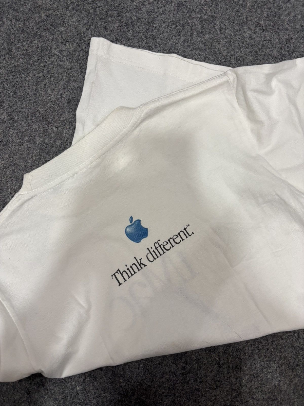 Apple iMac Promo tee Size US S / EU 44-46 / 1 - 5 Thumbnail