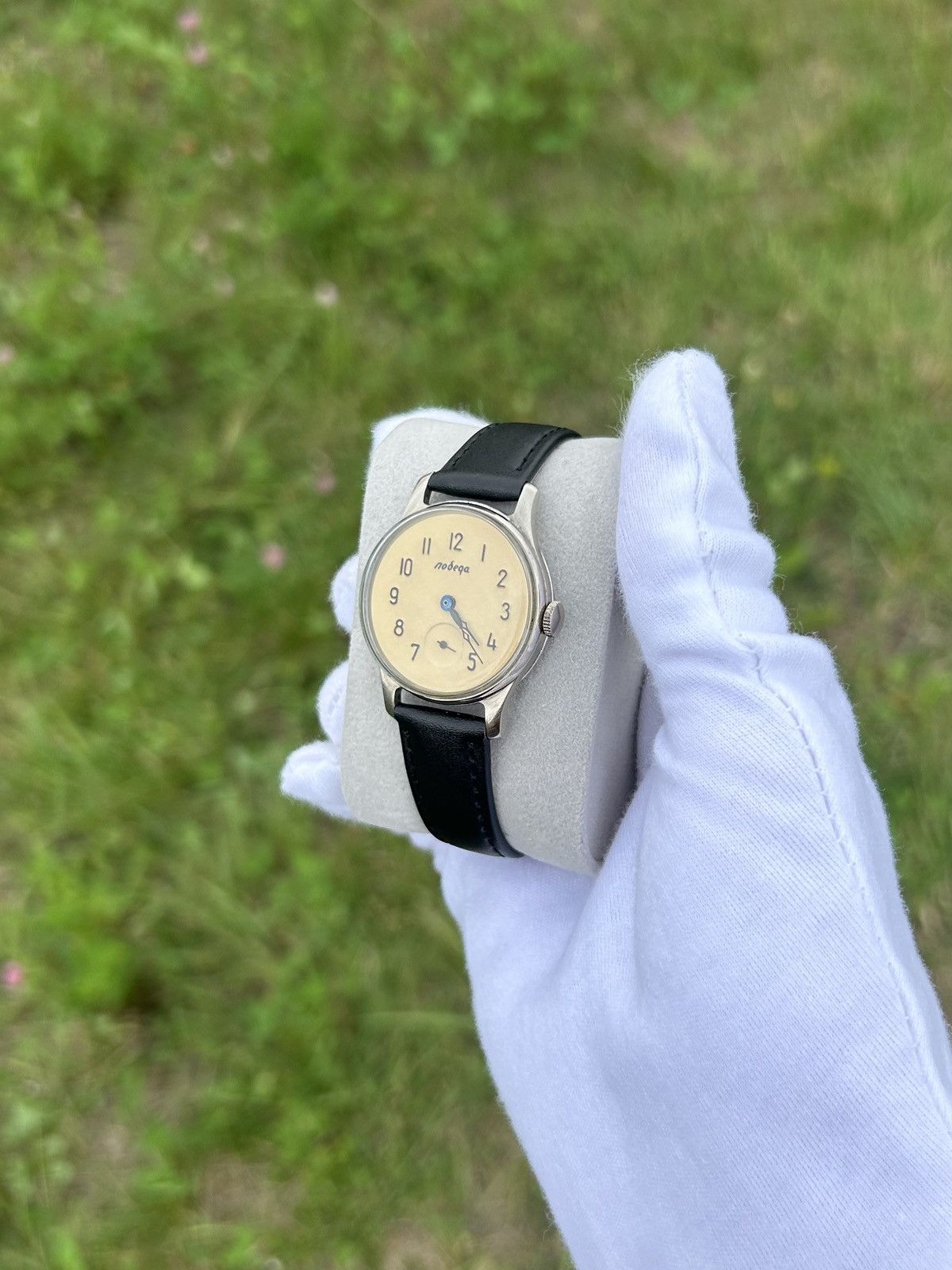 Vintage Vintage Watch Pobeda Made In USSR Mechanical Retro 1950s Size ONE SIZE - 12 Thumbnail
