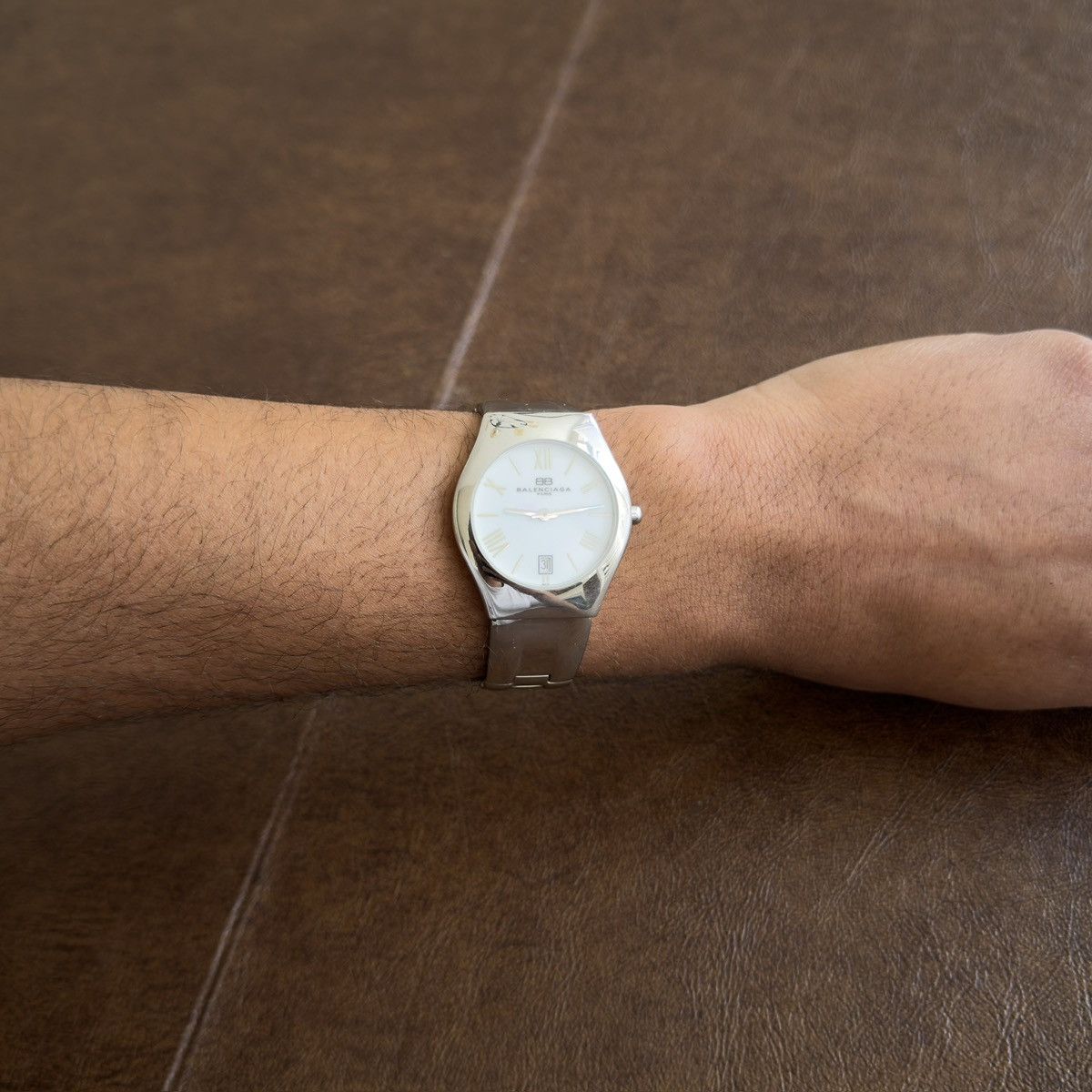 Balenciaga Vintage Roman White Circle Dial Stainless Steel Quartz Watch Size ONE SIZE - 3 Thumbnail