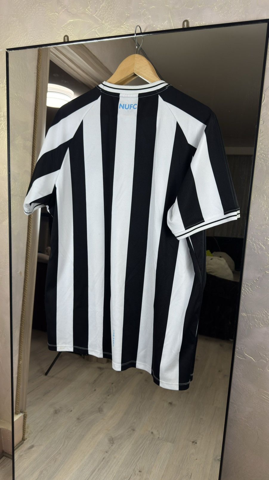 Castore Newcastle Castore Pro Jersey – Tech Fabric & Iconic Stripes Size US XXL / EU 58 / 5 - 12 Thumbnail