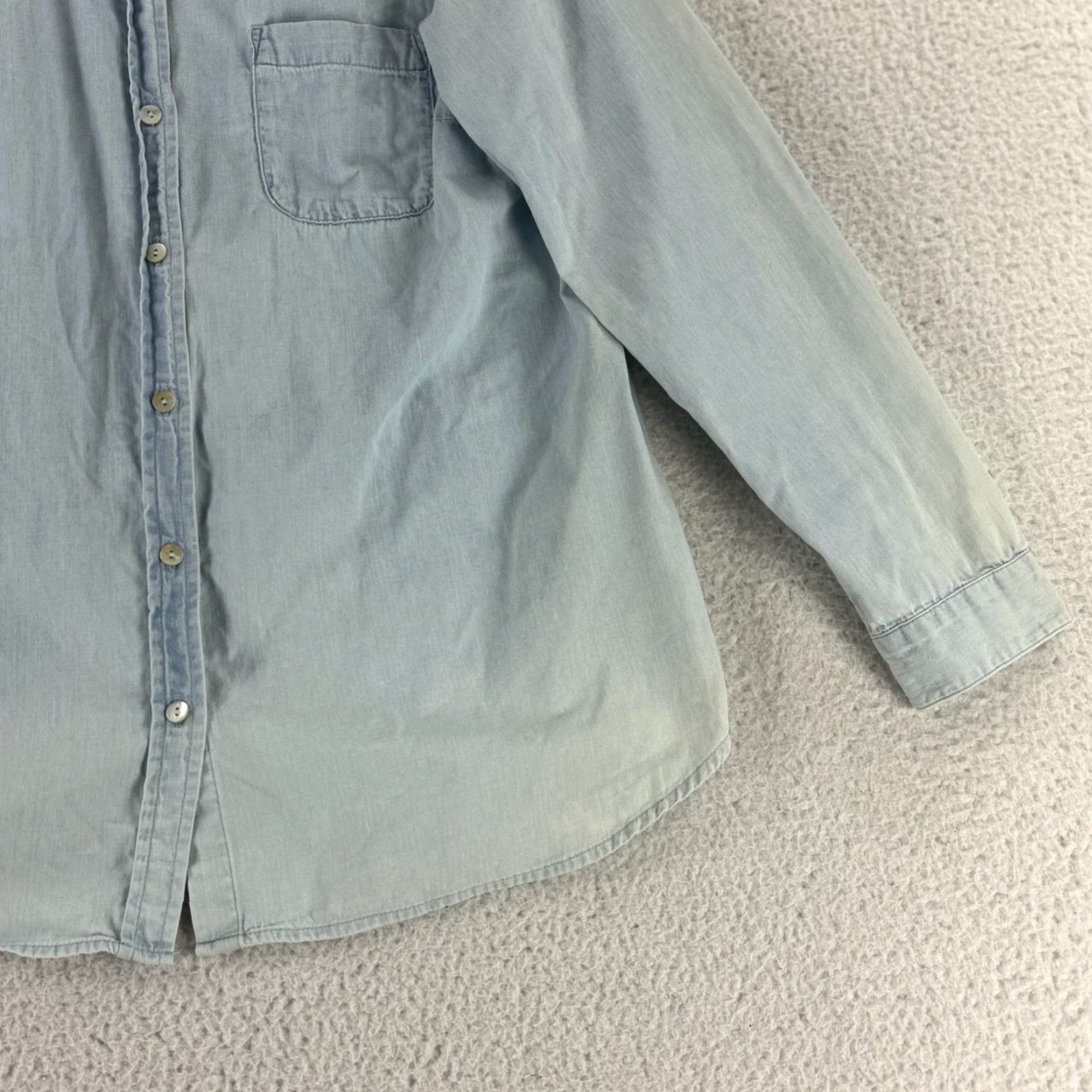 J. Jill J. Jill Button-Up Shirt Womens Medium Blue Chambray Long Sleeve 100% Cotton Size M / US 6-8 / IT 42-44 - 3 Thumbnail