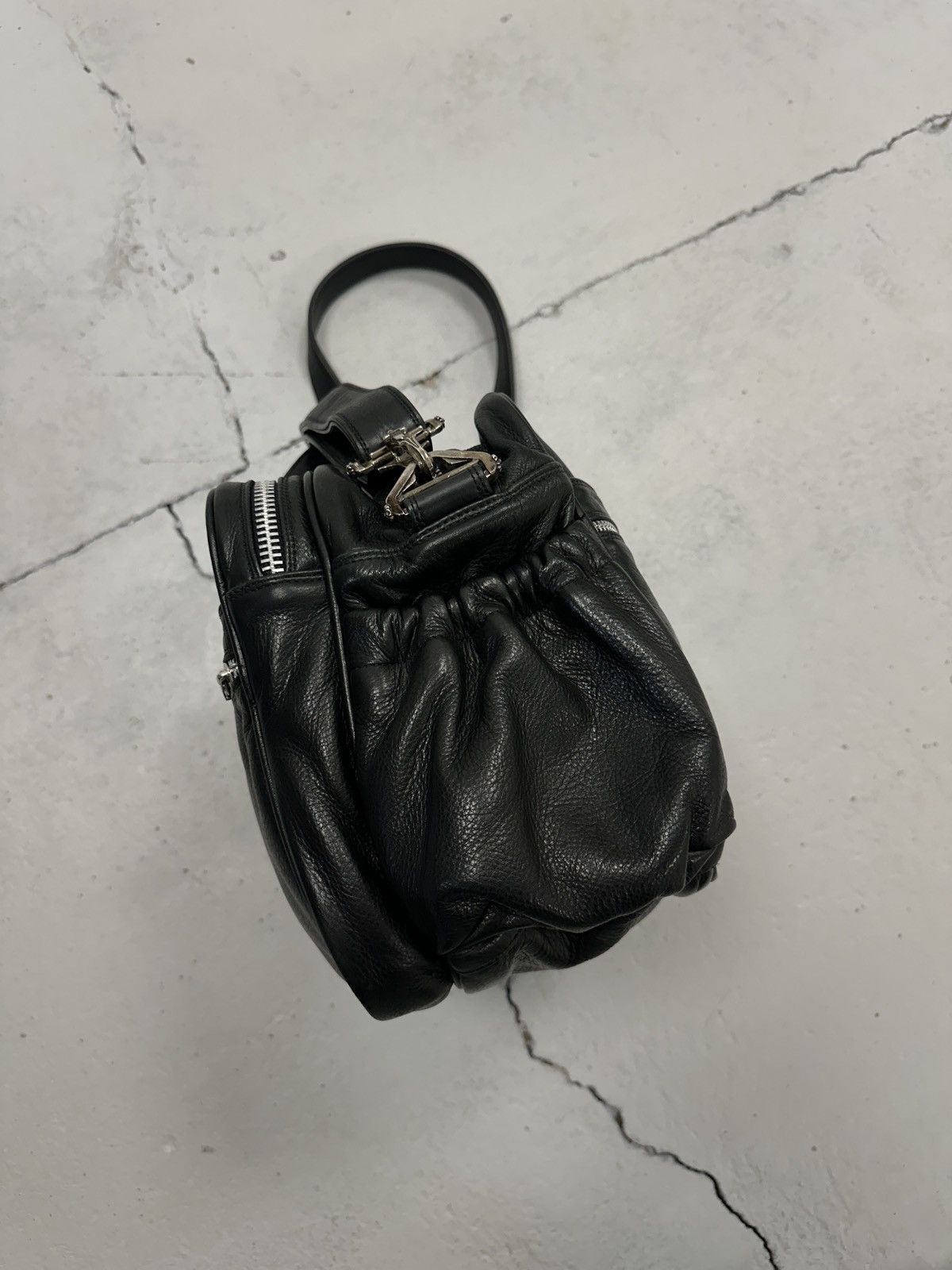 Chrome Hearts Chrome Hearts Fleur Silver Leather Patch Diaper Duffle Bag Size ONE SIZE - 10 Thumbnail