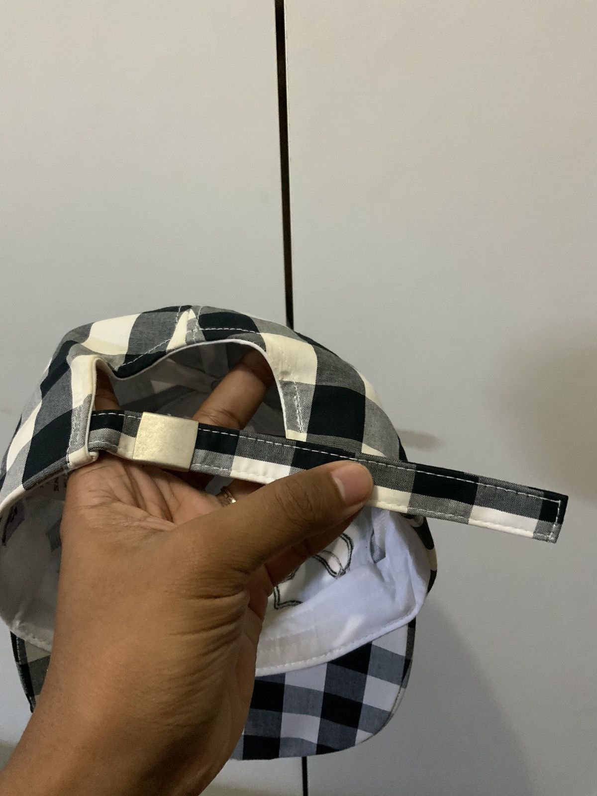 Hat Club Punyus Cartoon Big Logo Striped Hat Size ONE SIZE - 10 Thumbnail