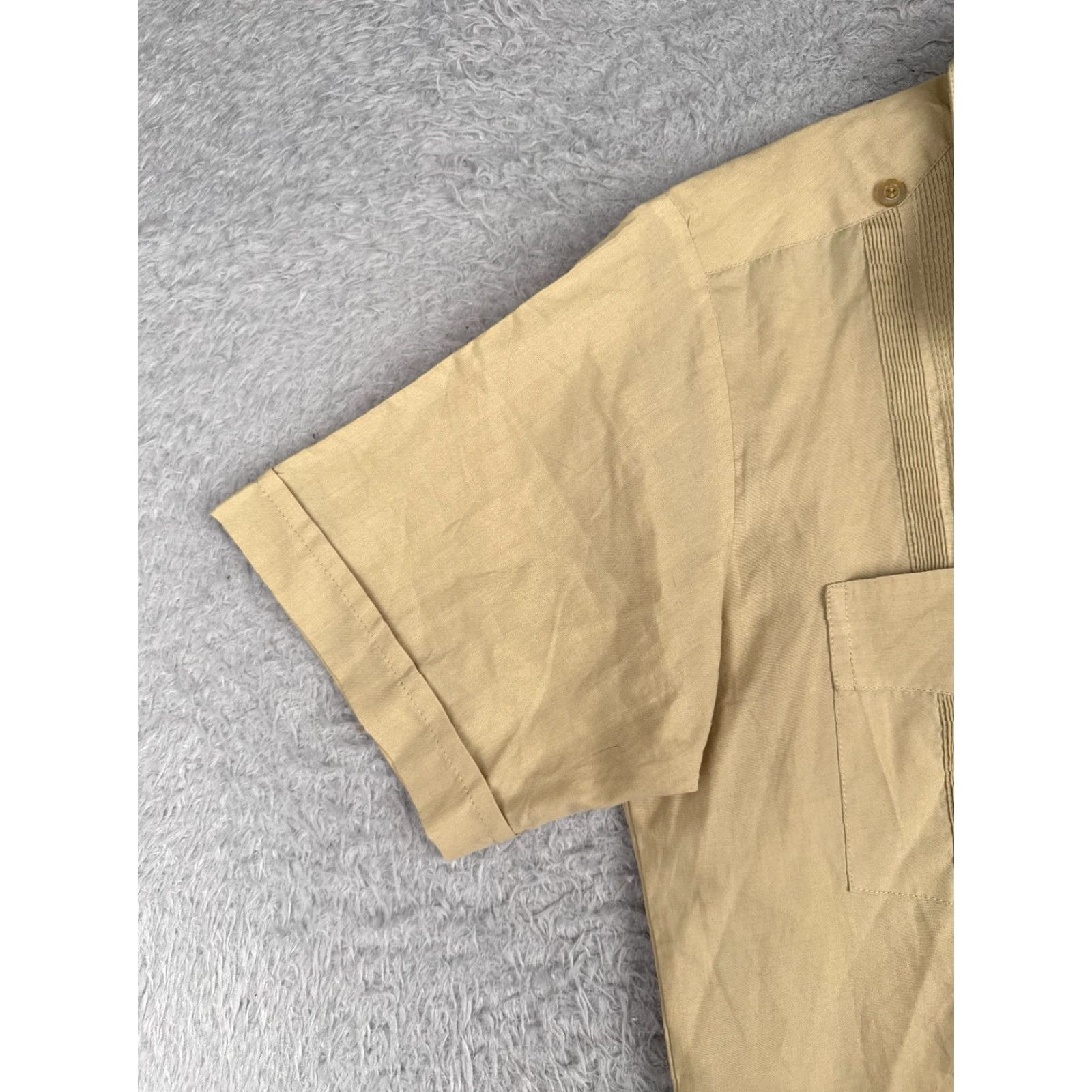Vintage VINTAGE Domingues Guayabera Shirt Men 36 Beige Button-Up 100% Cotton 4 Pocket READ Size US M / EU 48-50 / 2 - 3 Thumbnail