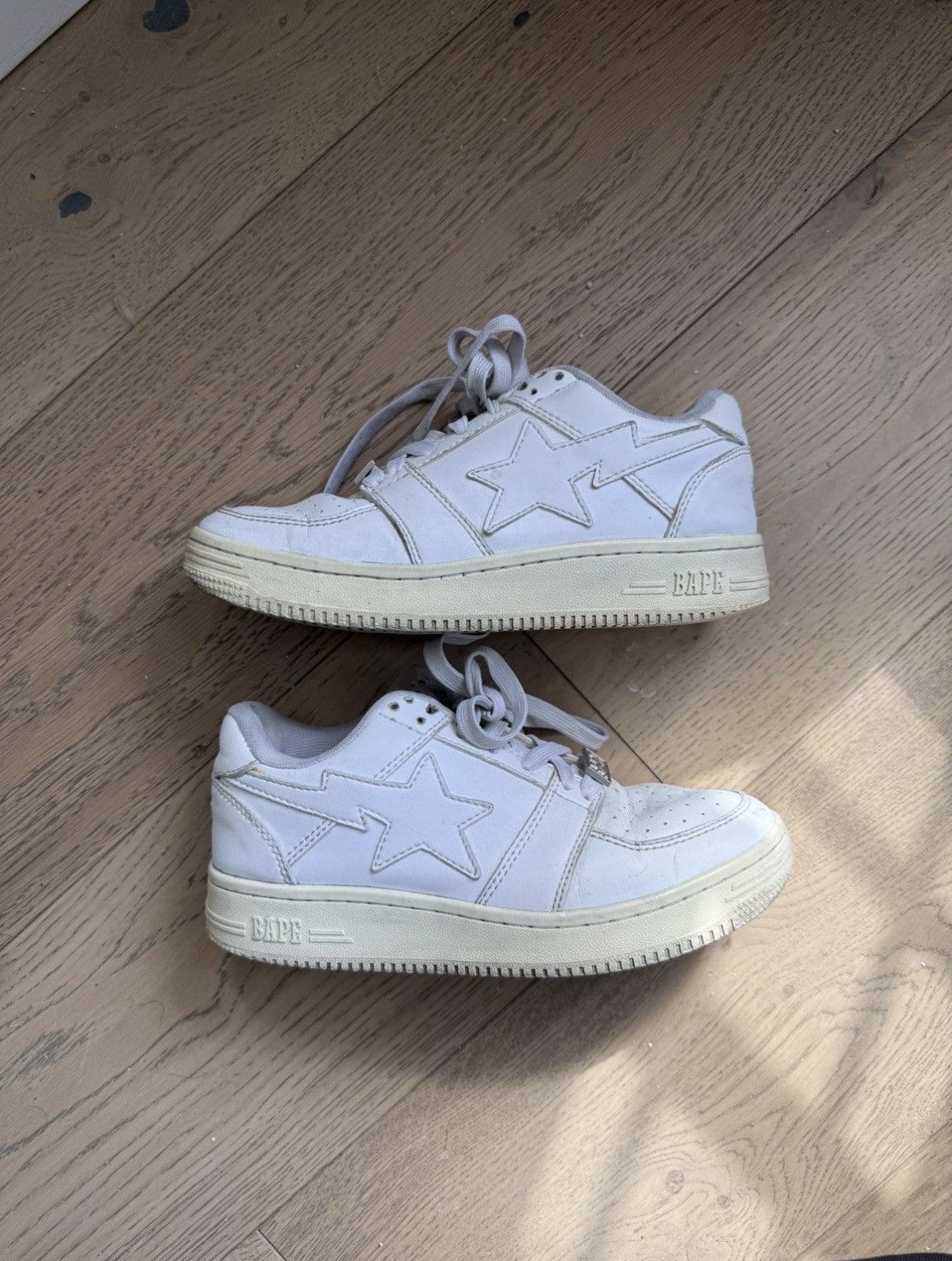 Bape all white bapestas Size US 6.5 / EU 39-40 - 2 Thumbnail