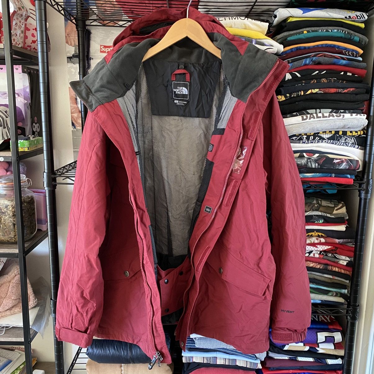 The North Face Vintage The North Face Hivent Heavy Ski Jacket Dark Red Y2K Size US M / EU 48-50 / 2 - 5 Thumbnail