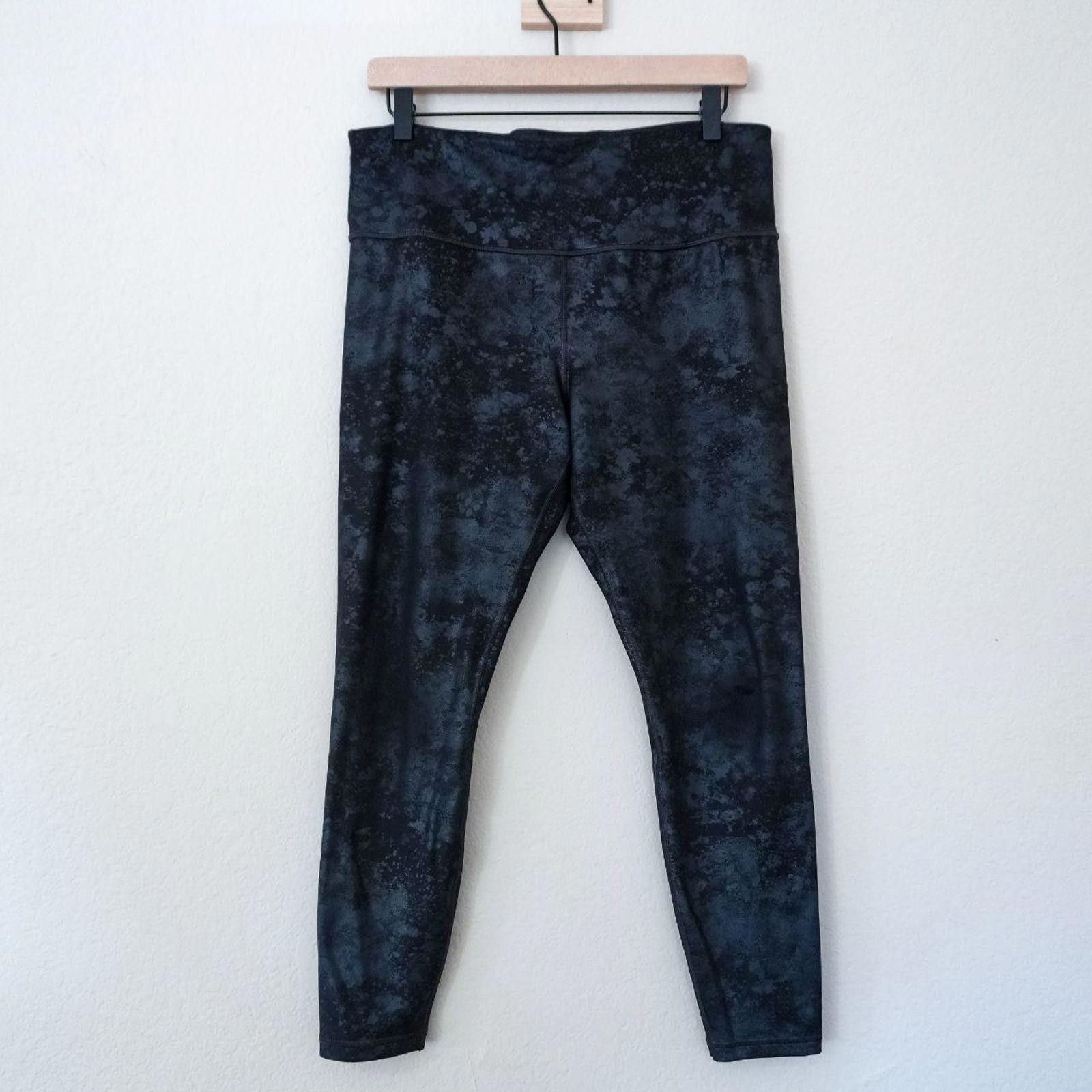 Other Athleta Legging Women's L Black Grey Size 36" / US 14 / IT 50 - 1 Thumbnail