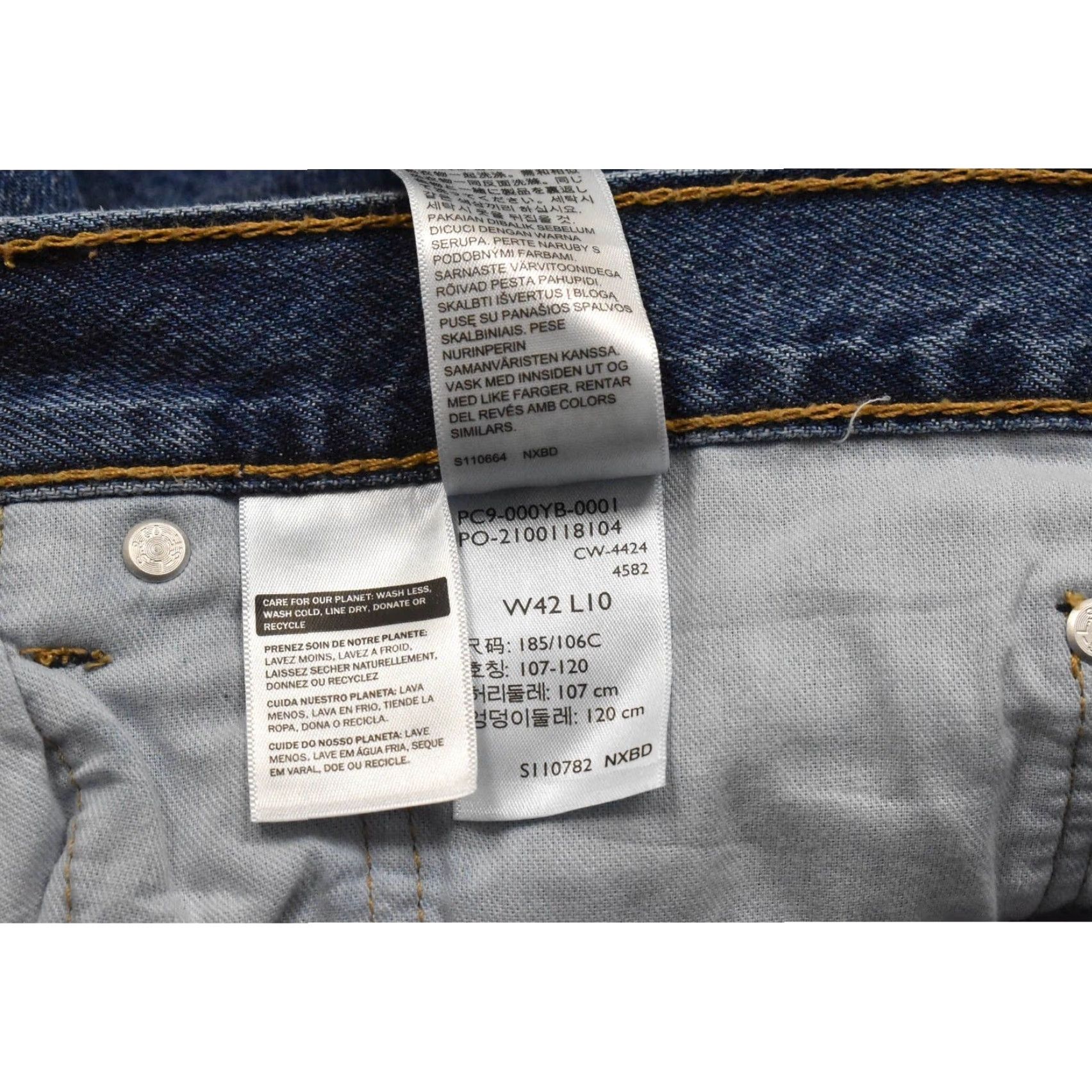 Levi's Levi's 454 Men's Big & Tall Relaxed Fit Denim Jean Shorts Casual Bermuda Medium Wash 42 Adult Mens Blue Bag Size US 42 / EU 58 - 6 Thumbnail