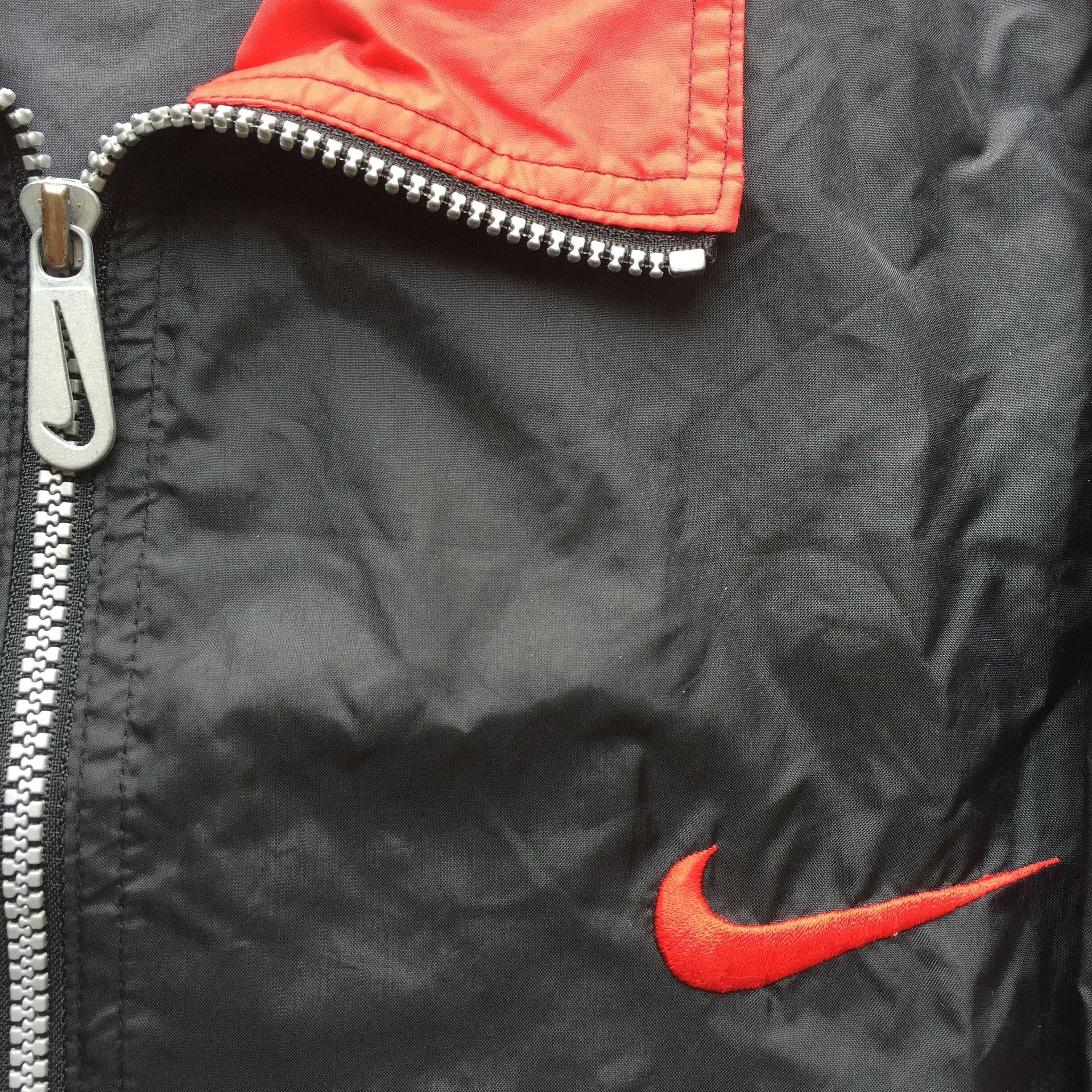 Nike Vintage 2000s Nike Tracktop Heavy Coats Size US L / EU 52-54 / 3 - 3 Thumbnail