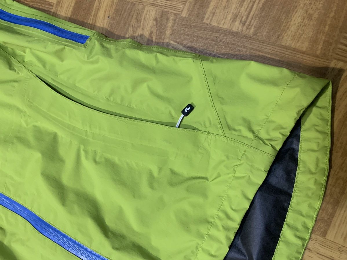 Peak Performance Peak performance gore Tex women jacket Size L / US 10 / IT 46 - 10 Thumbnail