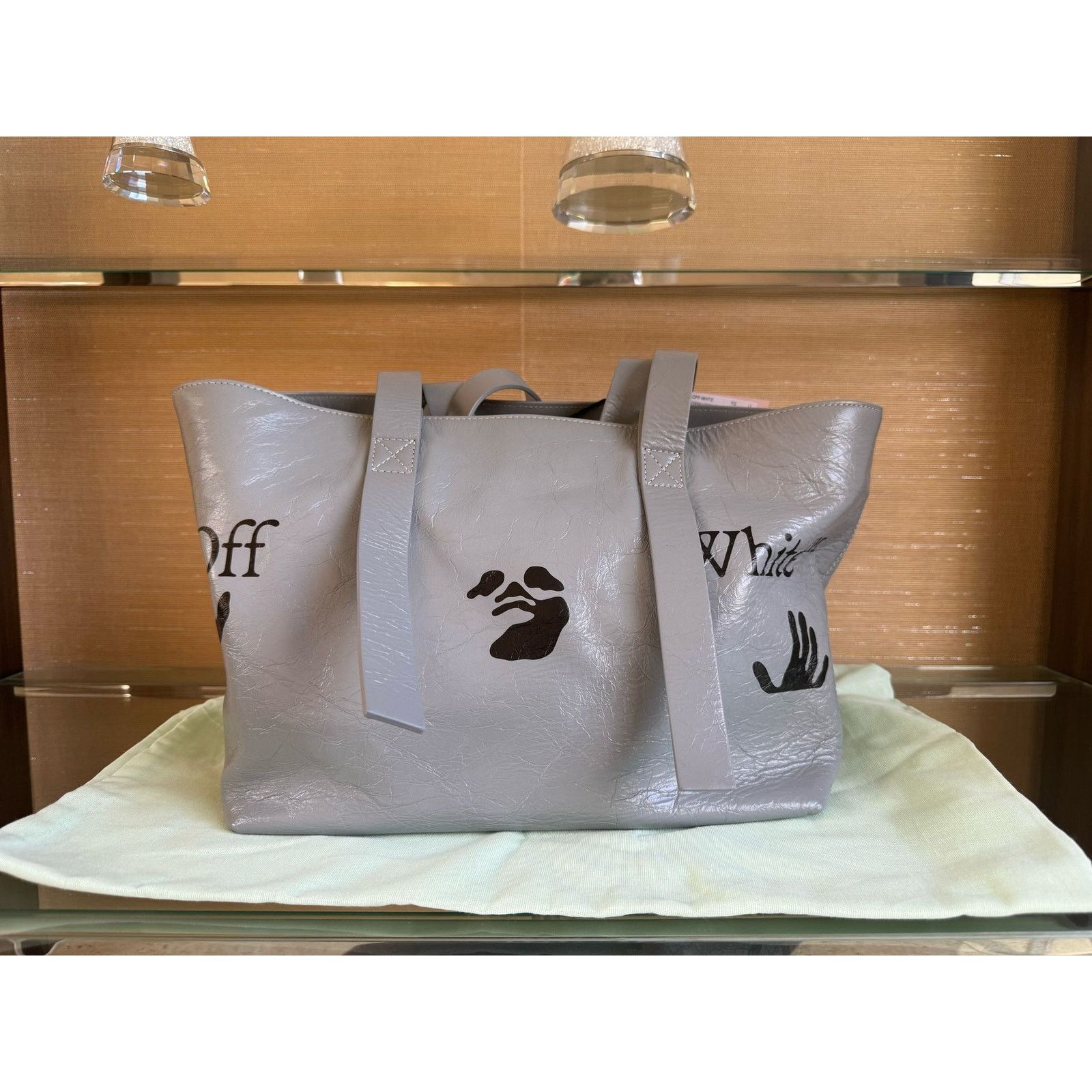 o1rshd1 Size: OS / Commercial Tote Bag in Grey/Black