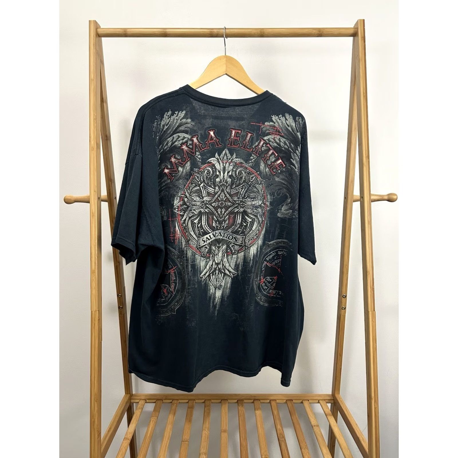 Vintage VTG MMA Elite Salvation Cross Wings AOP T-Shirt 2XL Mens Black Size US XXL / EU 58 / 5 - 2 Thumbnail